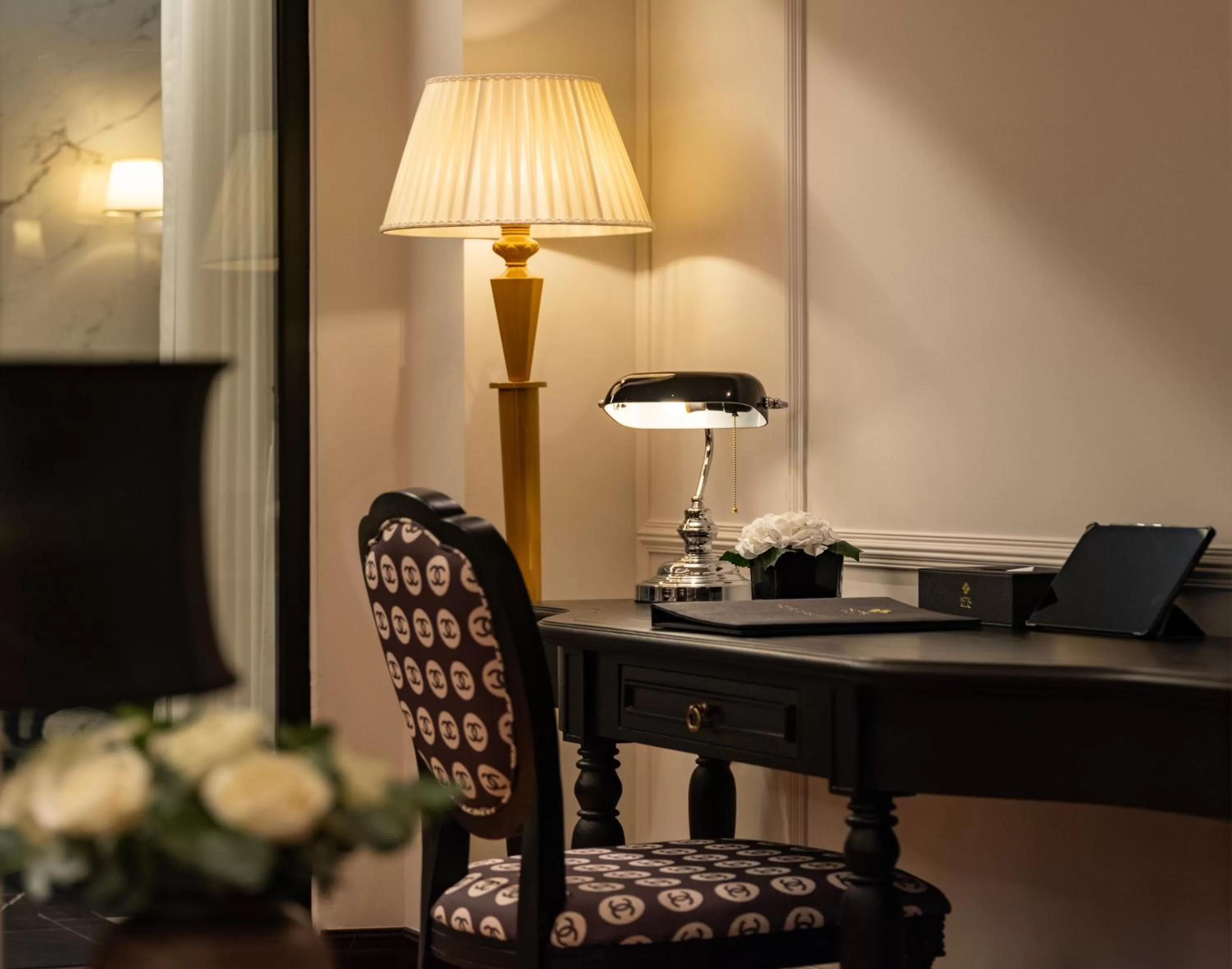 Living room in GRAND HOTEL du LAC Hanoi