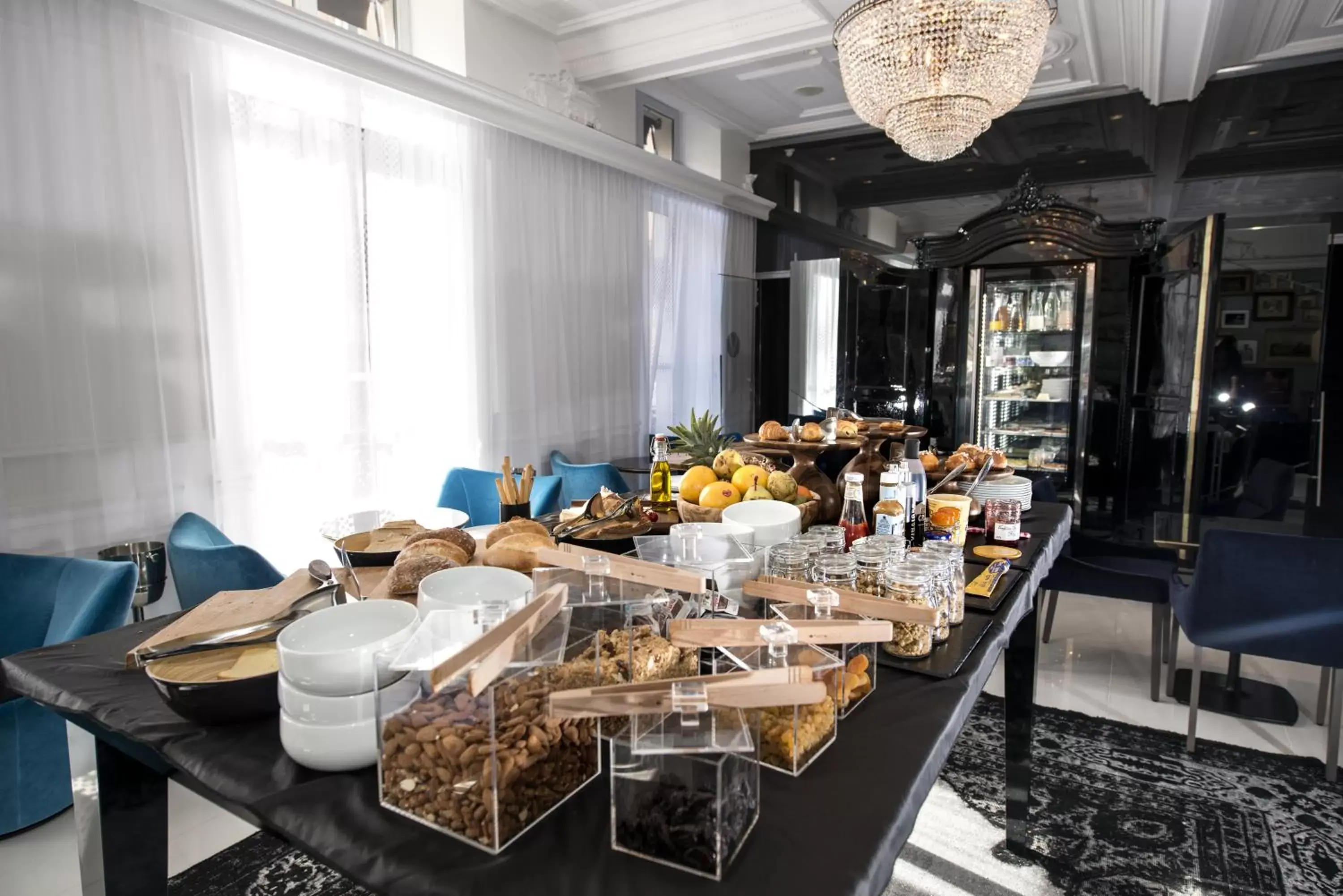 Buffet breakfast, Restaurant/Places to Eat in Vertigo, a Member of Design Hotels