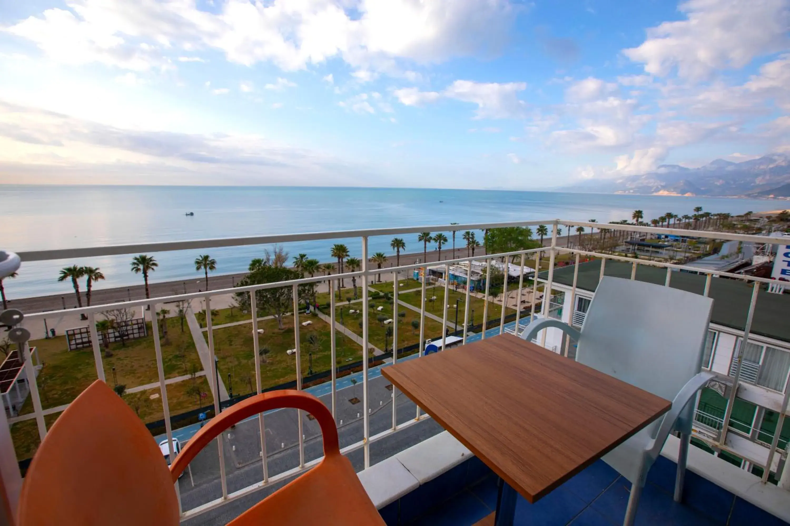 Balcony/Terrace in Kristal Beach Hotel