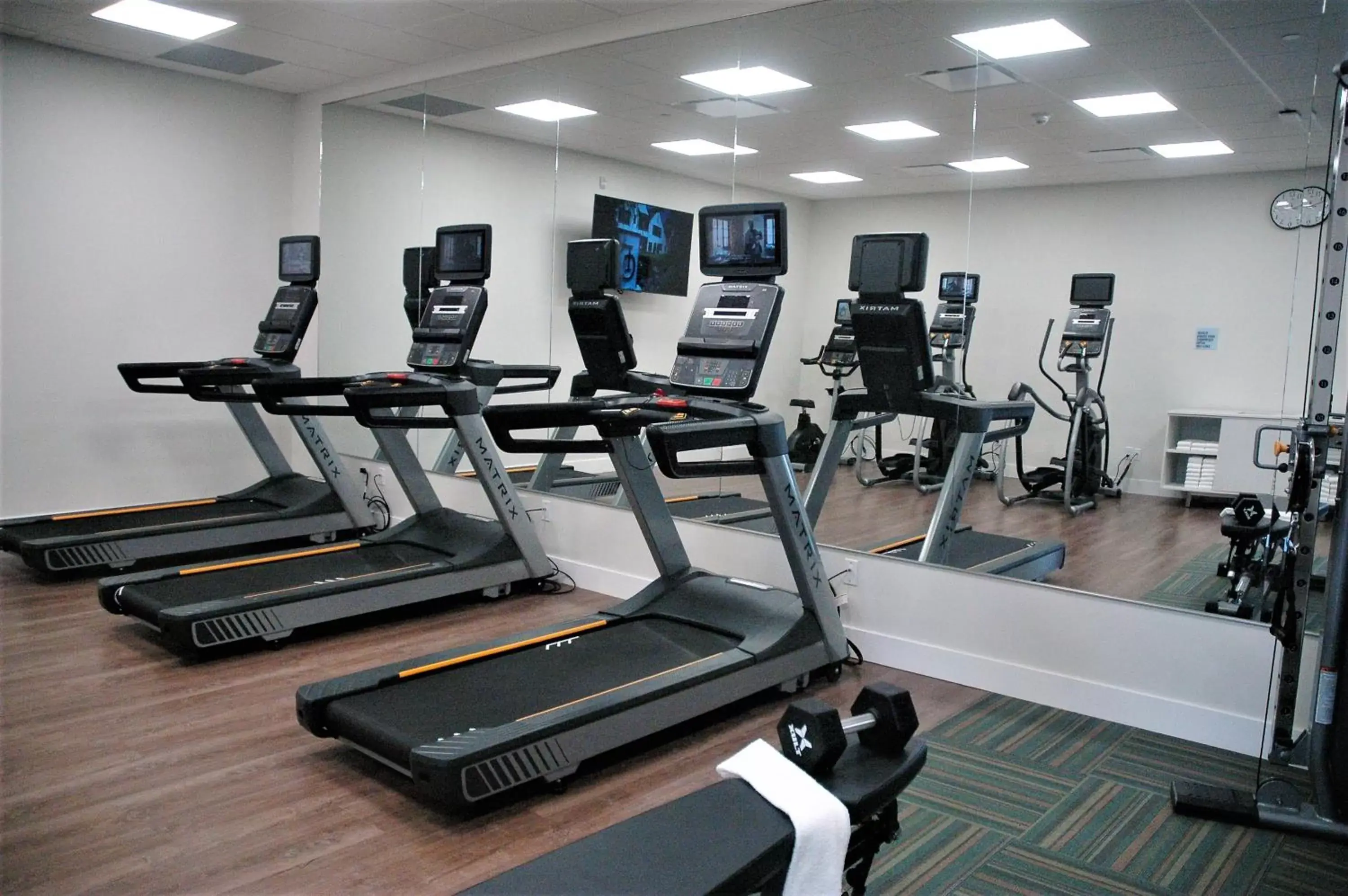 Fitness centre/facilities, Fitness Center/Facilities in Holiday Inn Express & Suites - Edmonton SW – Windermere, an IHG Hotel