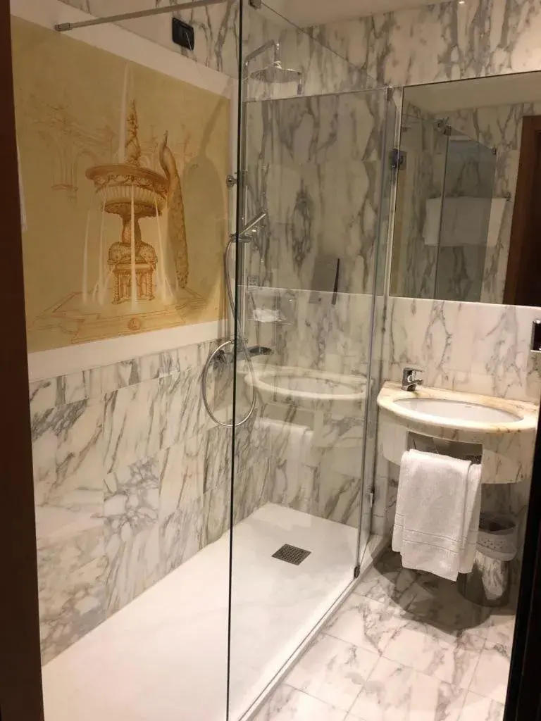 Bathroom in Hotel Parigi & Spa