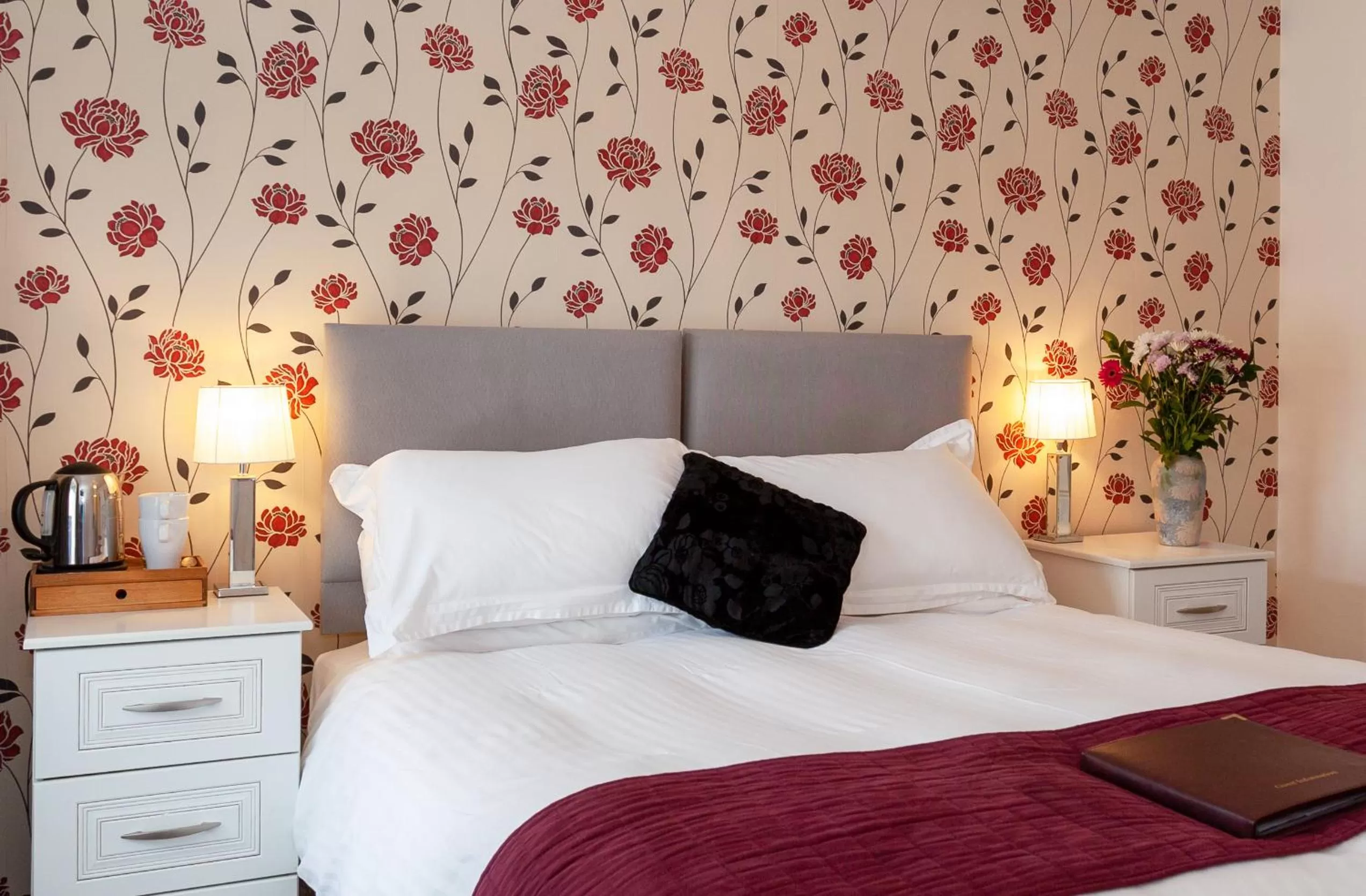 Bed in Avalon House B&B