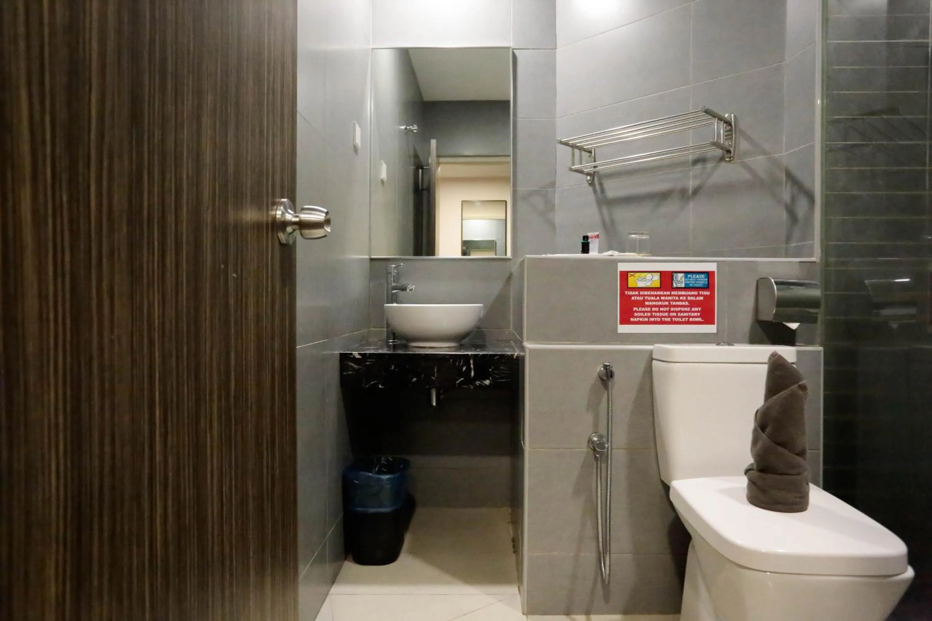 Toilet in The Grand Campbell Hotel Kuala Lumpur