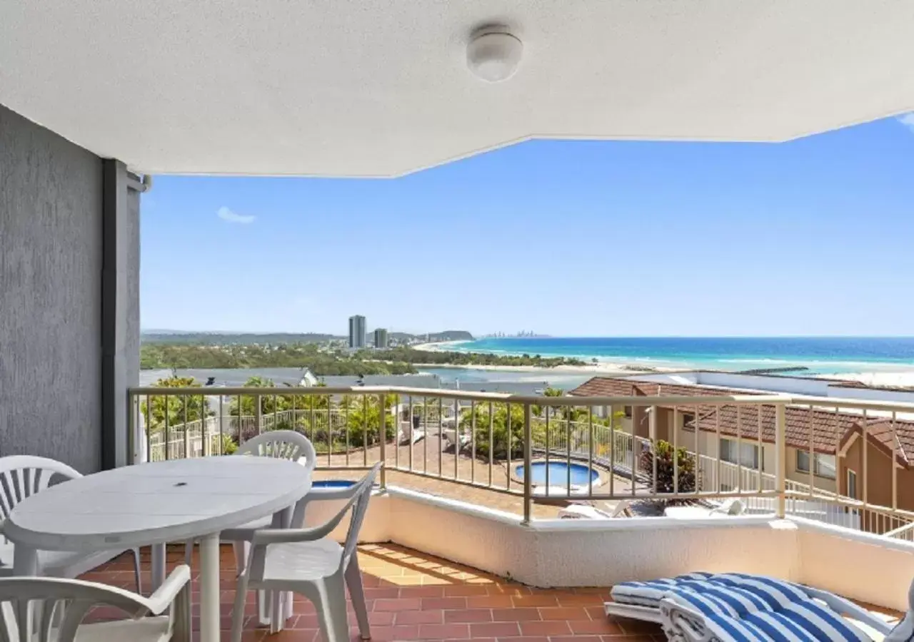 Balcony/Terrace in The Hill Apartments Currumbin Beach