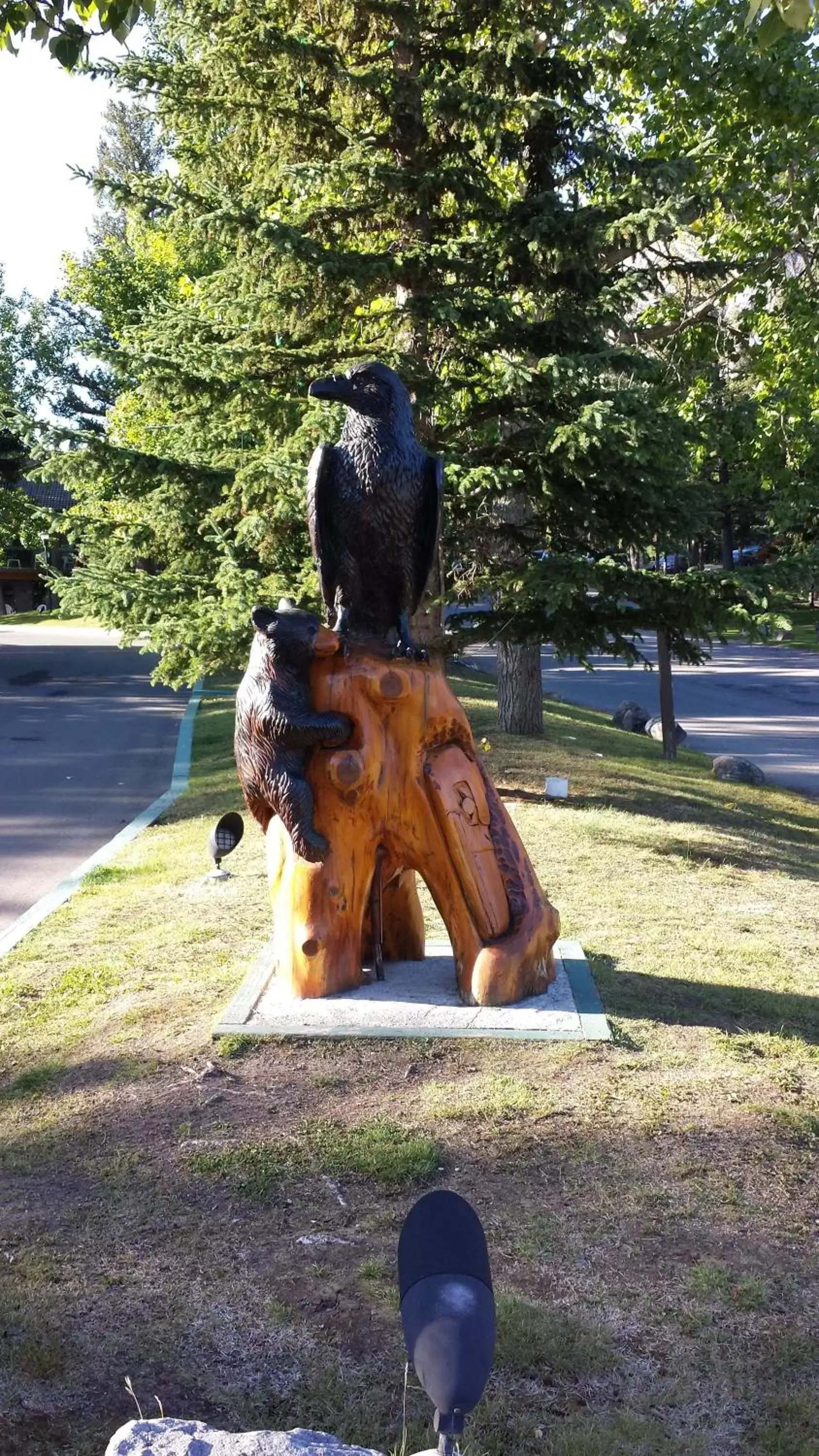 Decorative detail in Douglas Fir Resort & Chalets