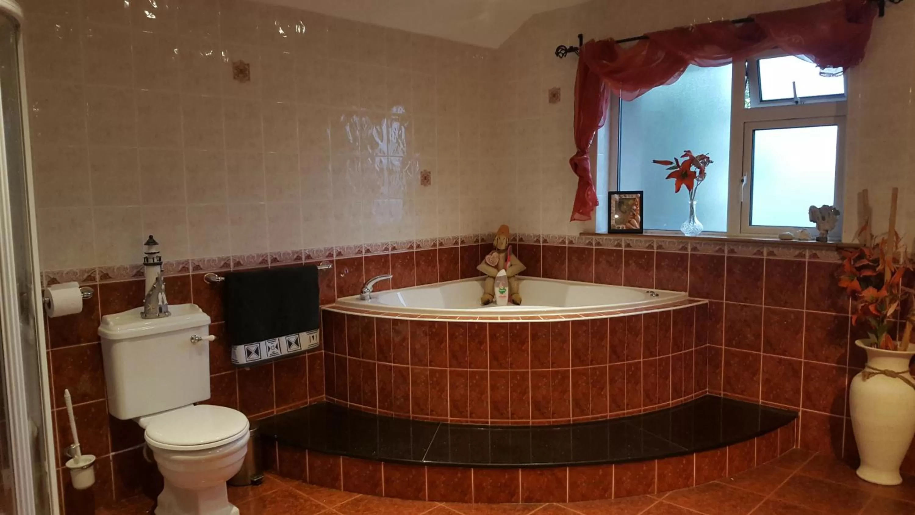 Bathroom in Sunrise view