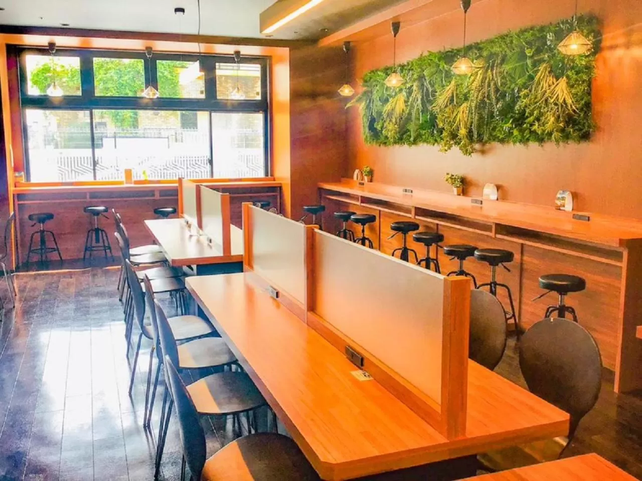 Restaurant/places to eat in HOTEL LiVEMAX PREMIUM Himejieki-Minami