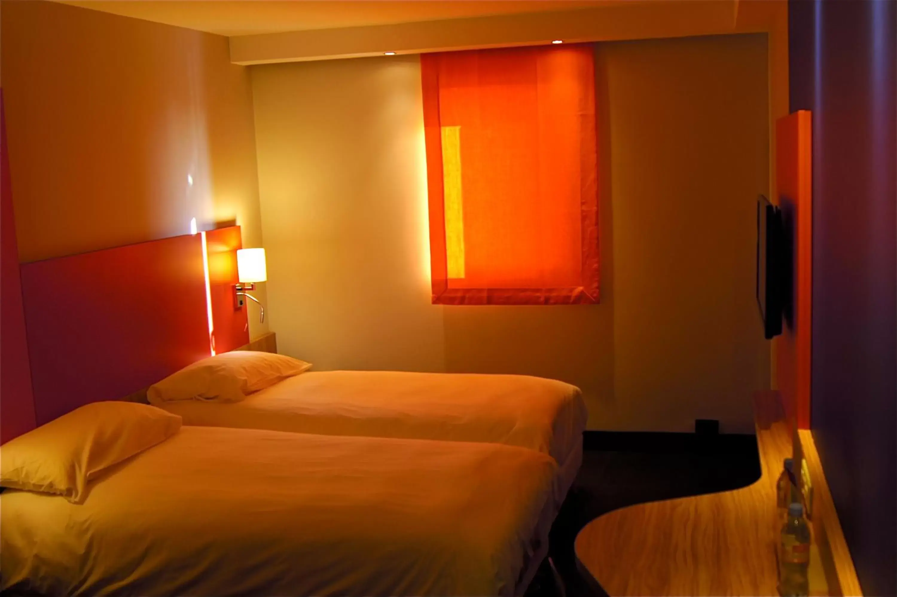 Bed in ibis Styles Romans-Valence Gare TGV