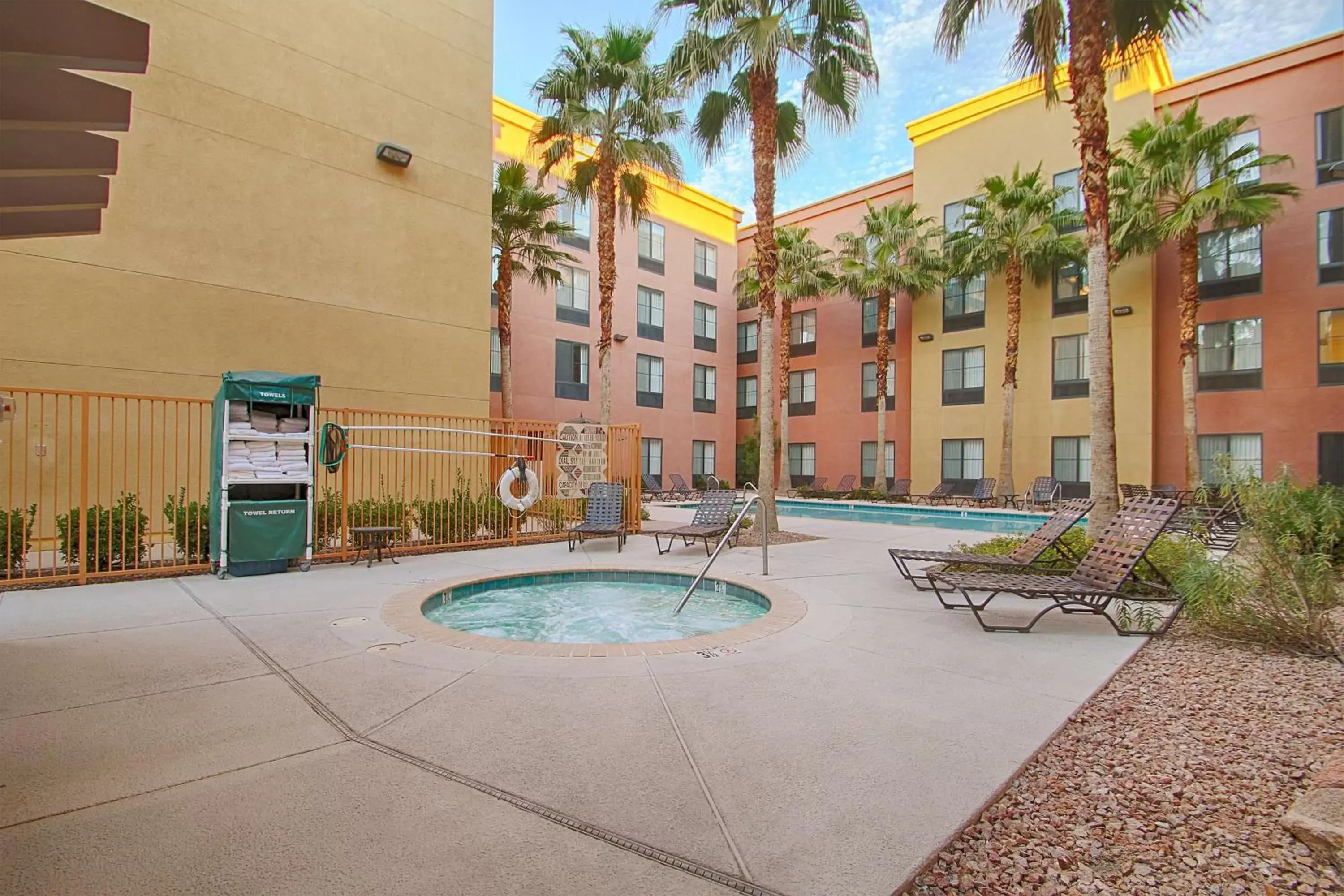 Pool view, Swimming Pool in Homewood Suites By Hilton Las Vegas Airport