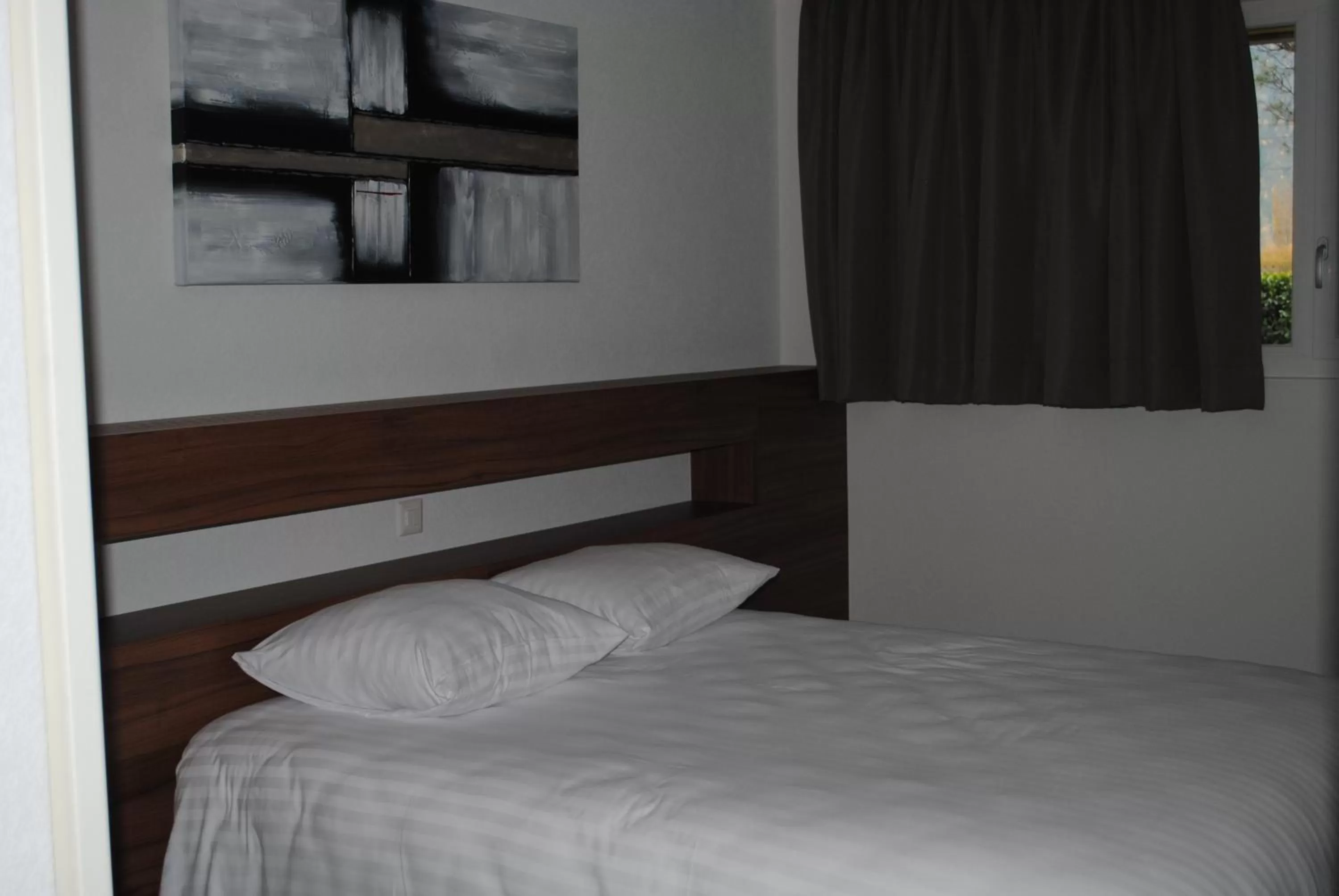 Twin Room in Hotel Du Soleil