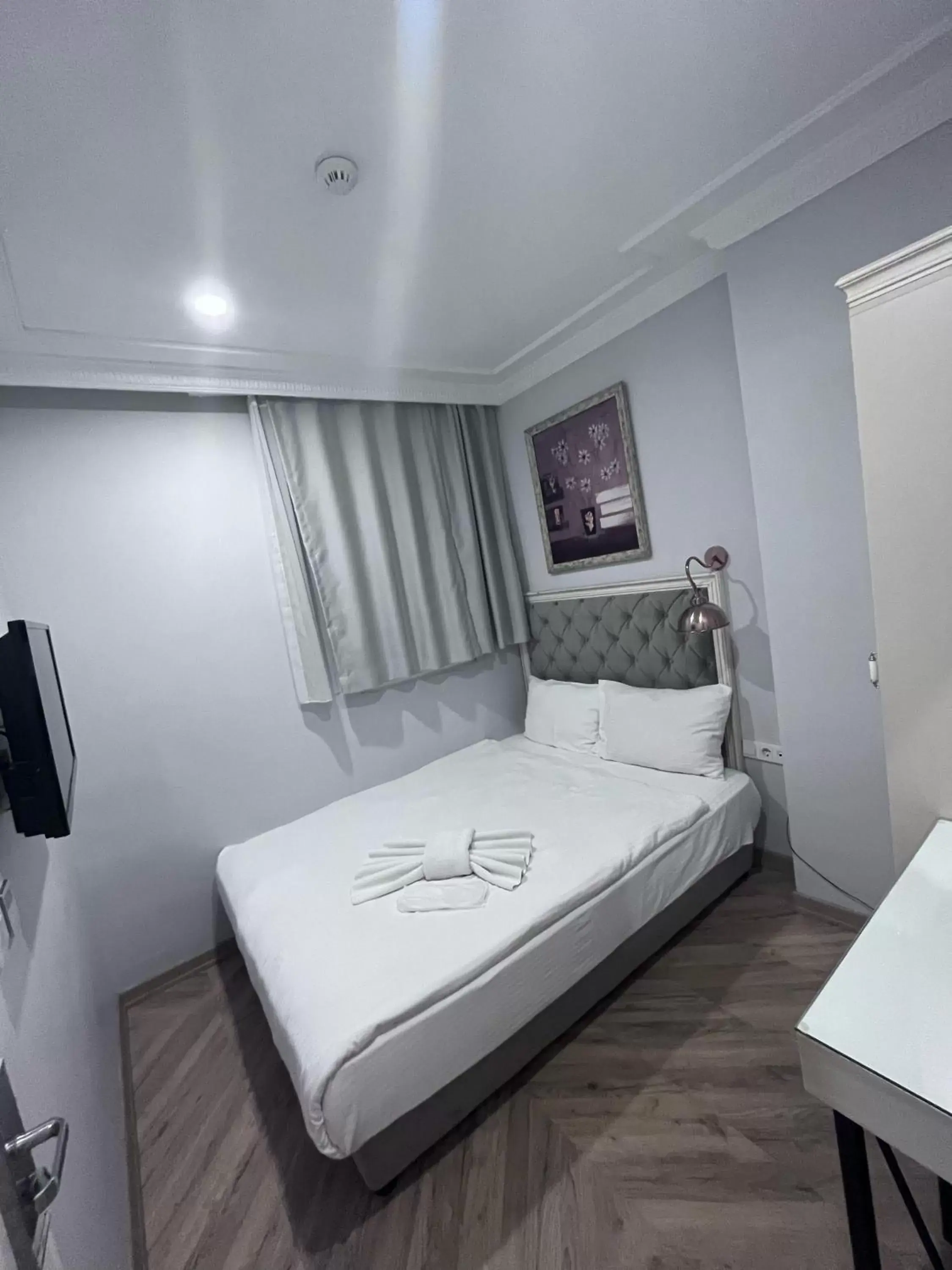 Bedroom, Bed in Good Night Hotel Istanbul