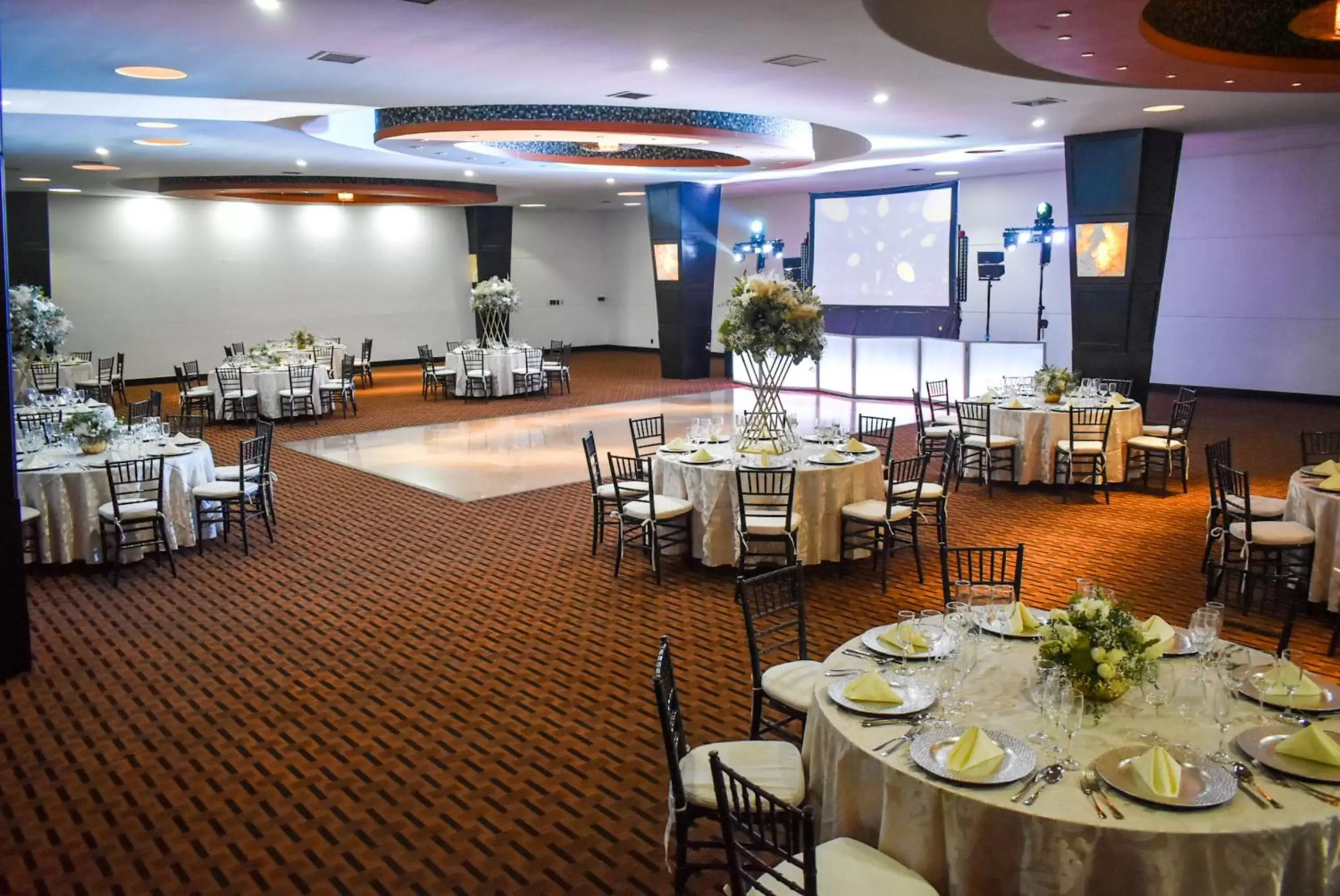 Banquet/Function facilities, Restaurant/Places to Eat in Hotel Diamante Queretaro