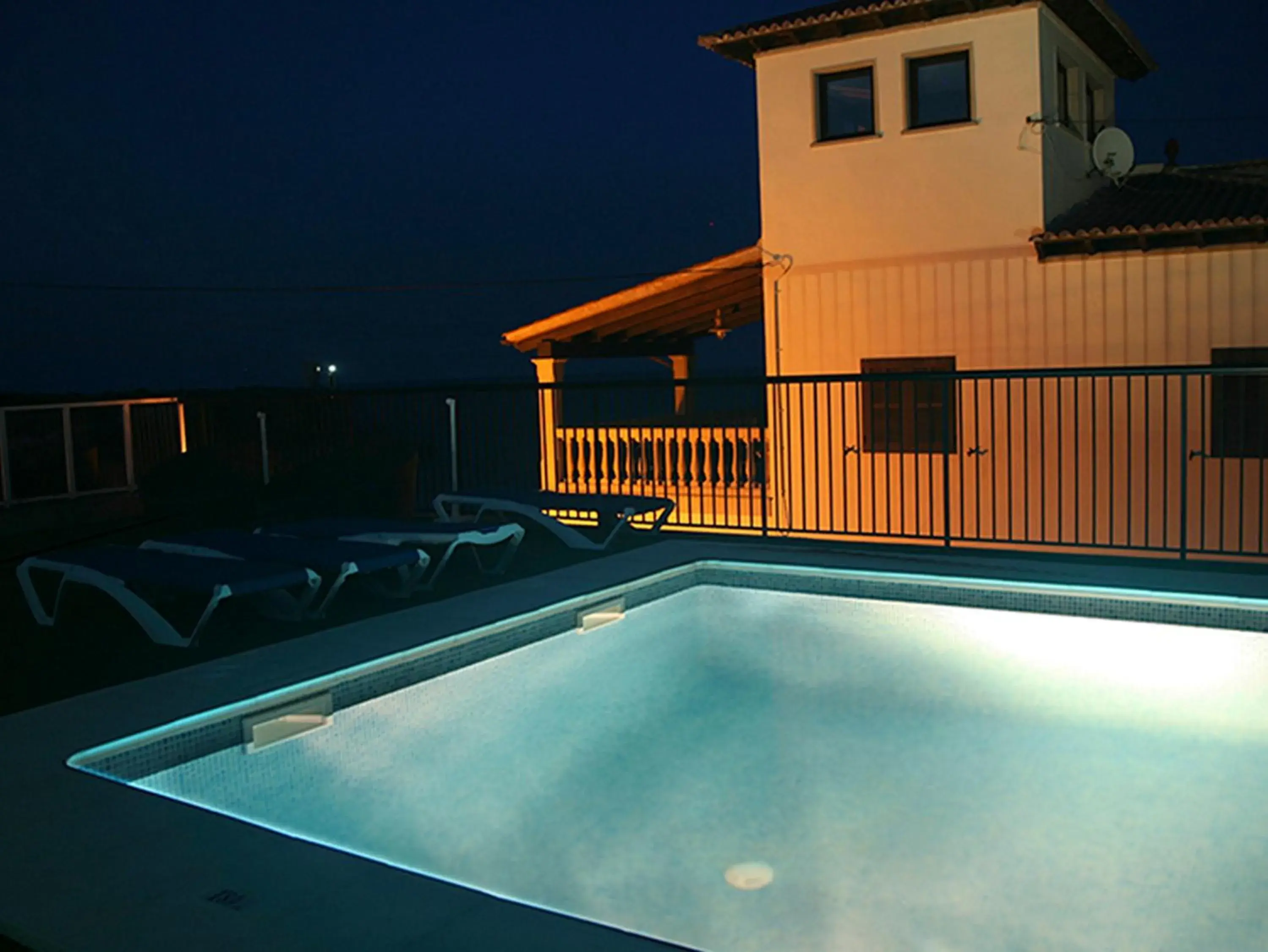 Swimming Pool in Hotel Rocamar