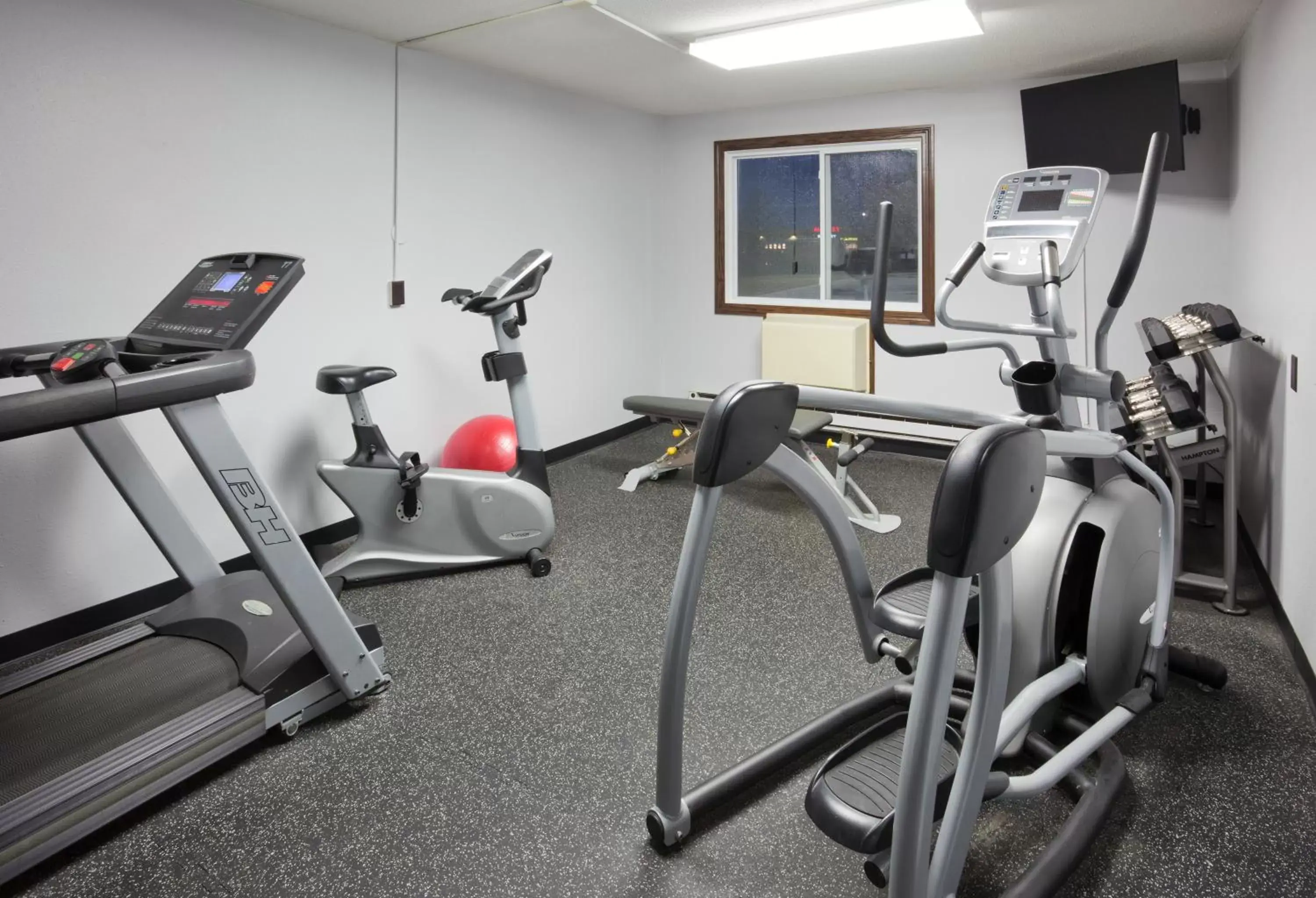 Fitness centre/facilities, Fitness Center/Facilities in Fargo Inn and Suites
