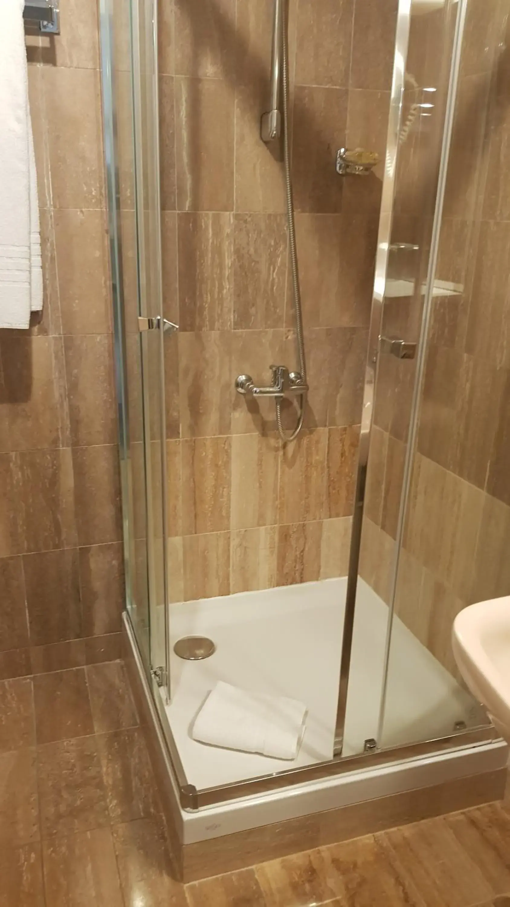 Shower, Bathroom in Hotel Century