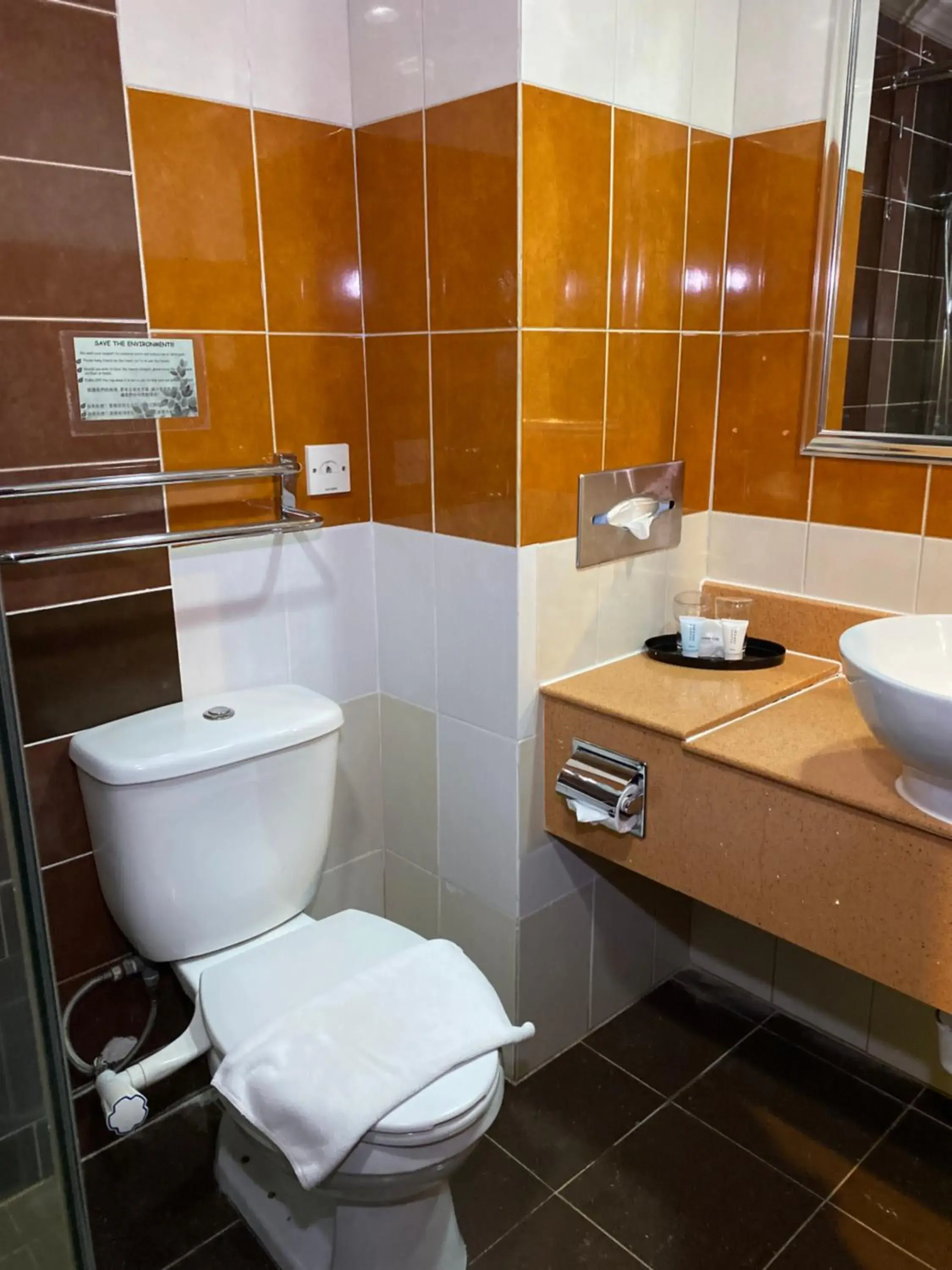 Bathroom in Hotel Sandakan