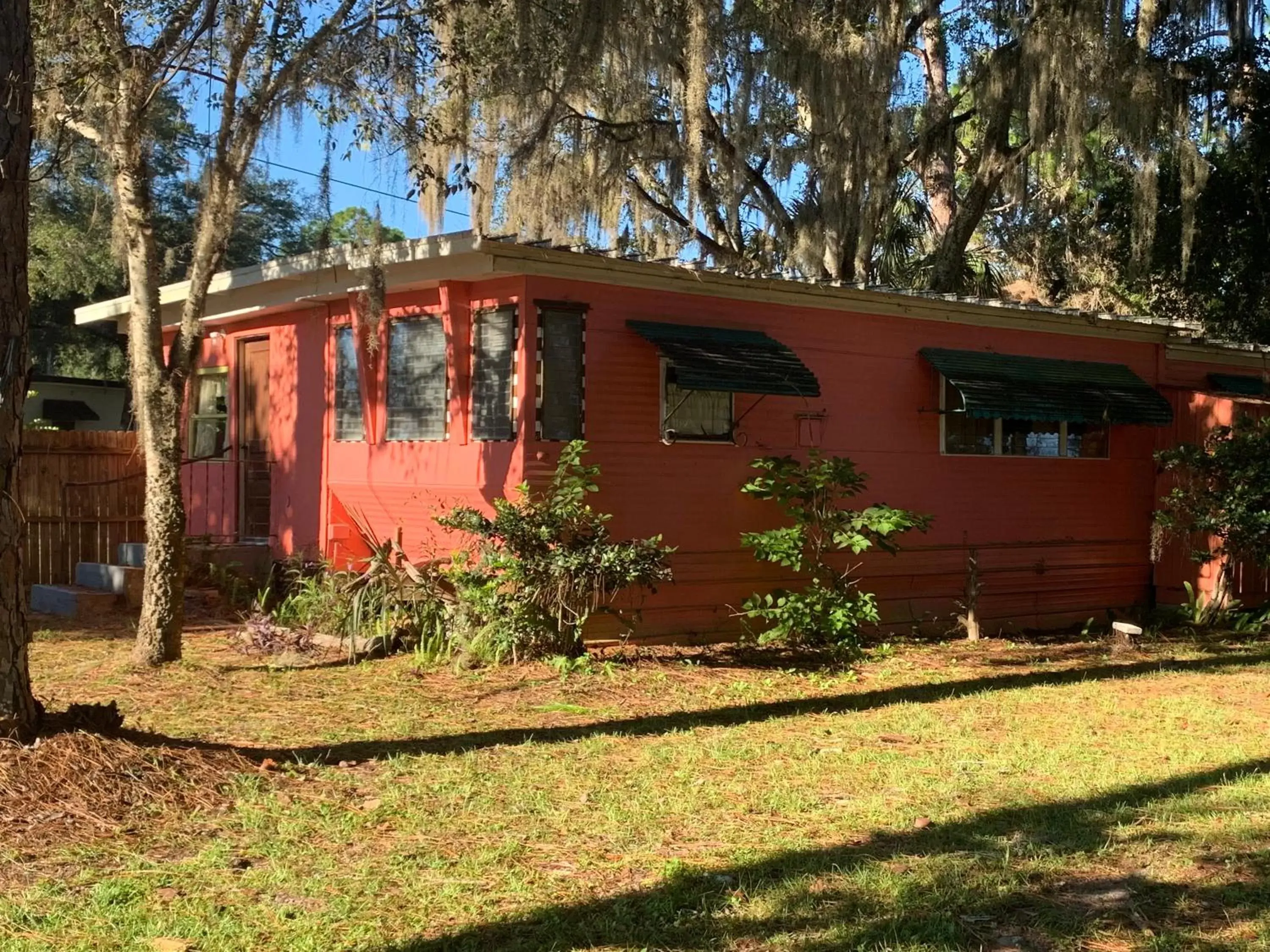 Property Building in Nature Coast Inn & Cottages