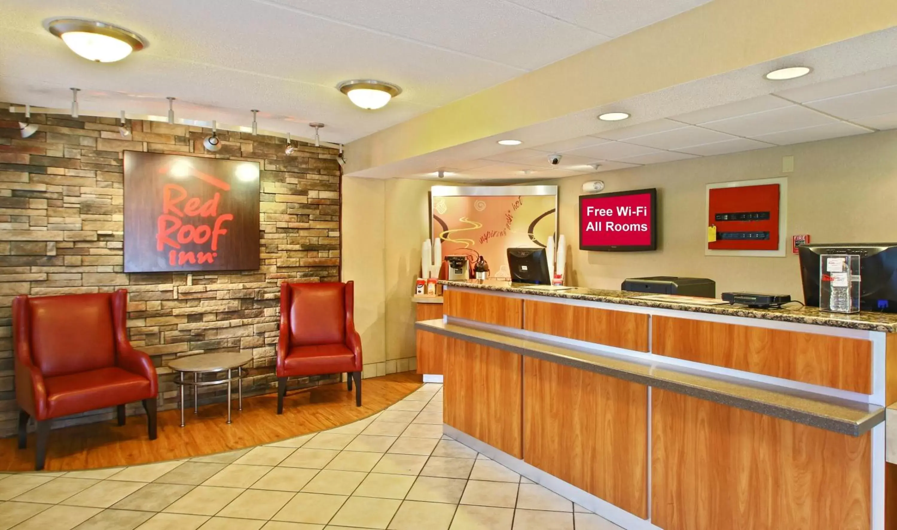 Lobby or reception, Lobby/Reception in Red Roof Inn Greensboro Coliseum