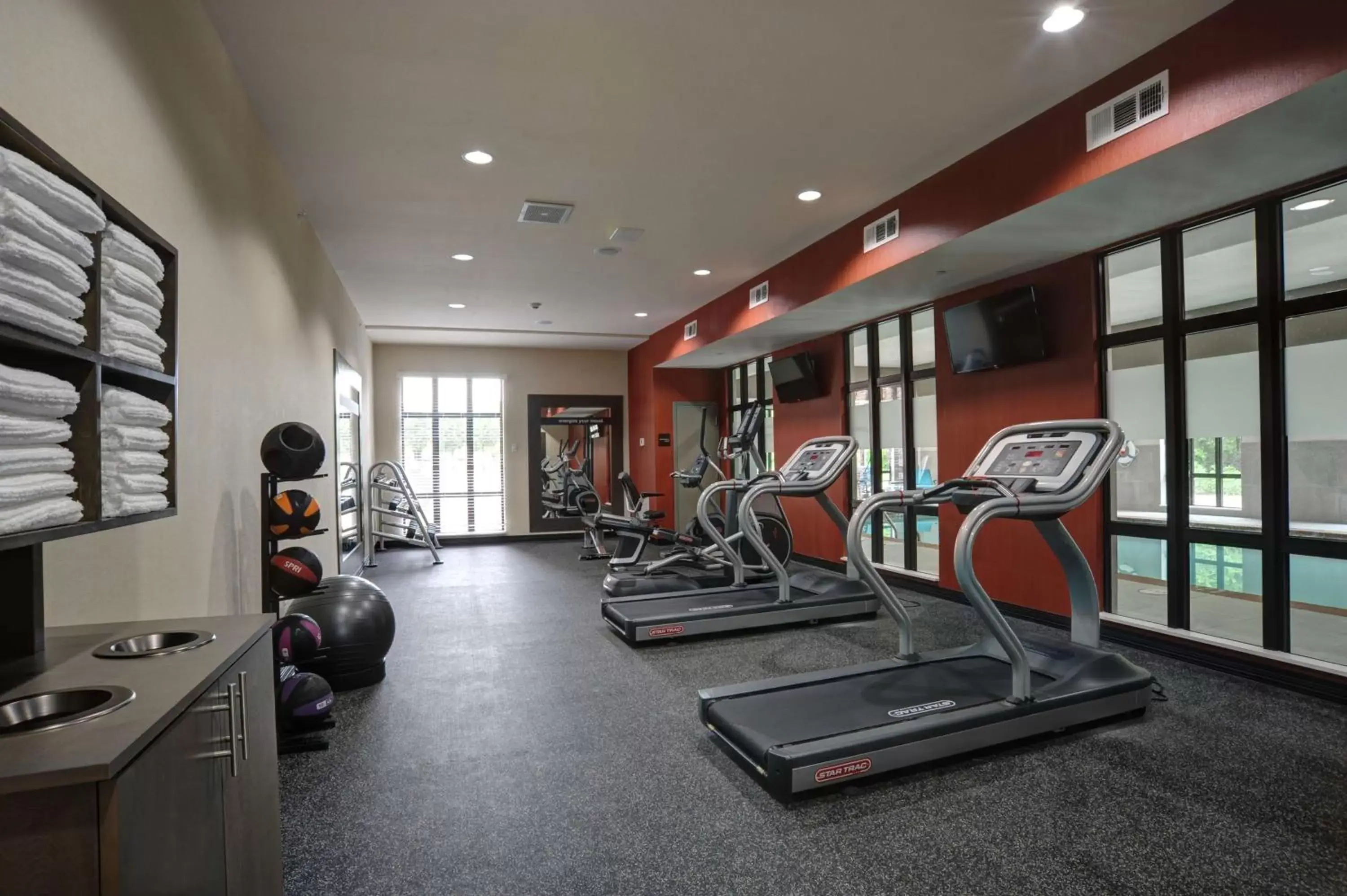 Fitness centre/facilities, Fitness Center/Facilities in Hampton Inn & Suites Ardmore