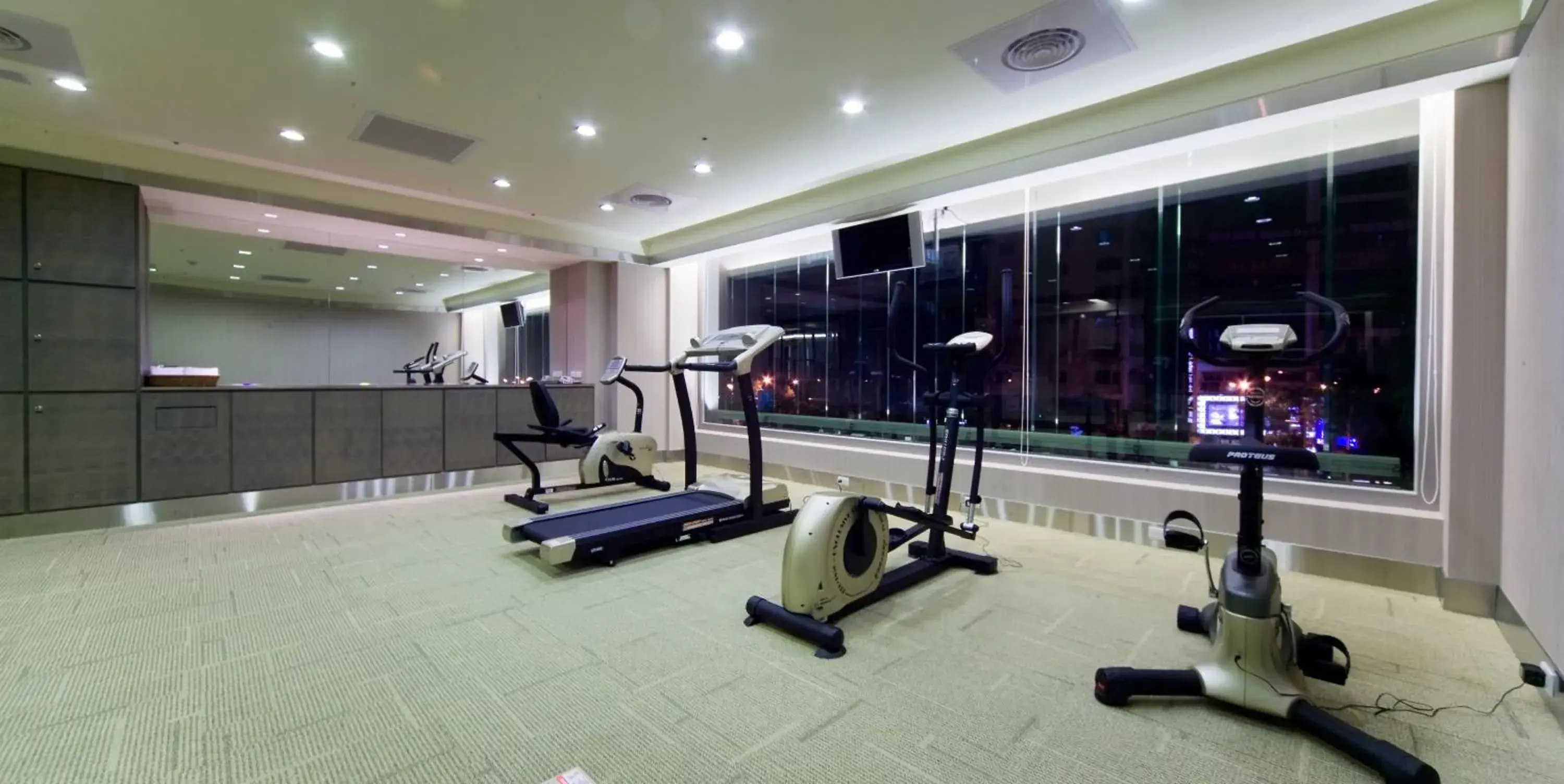 Fitness centre/facilities in Urban Hotel33 Fitness centre/facilities in Urban Hotel33