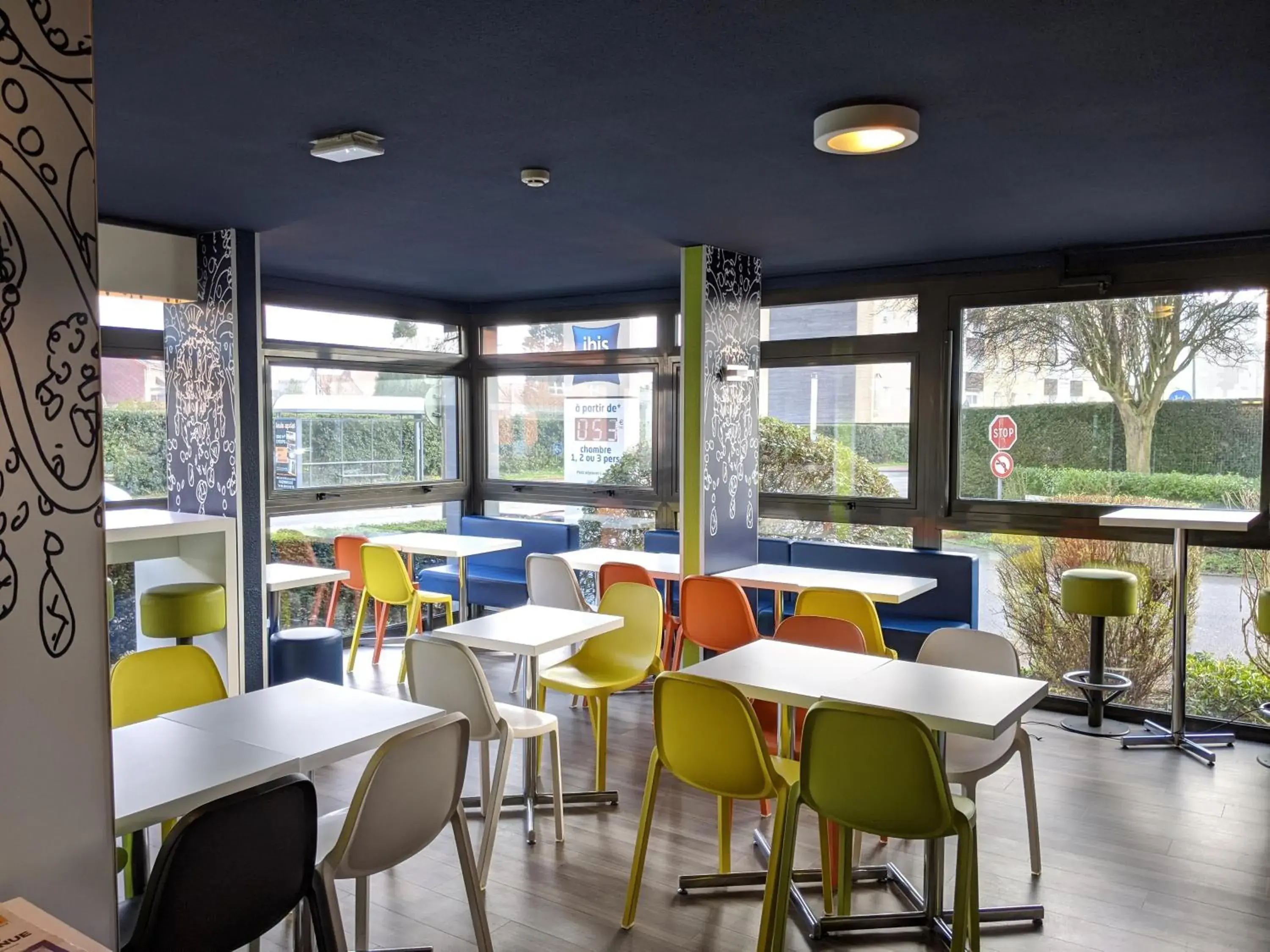 Restaurant/places to eat in ibis budget Saint-Omer Centre Restaurant/places to eat in ibis budget Saint-Omer Centre