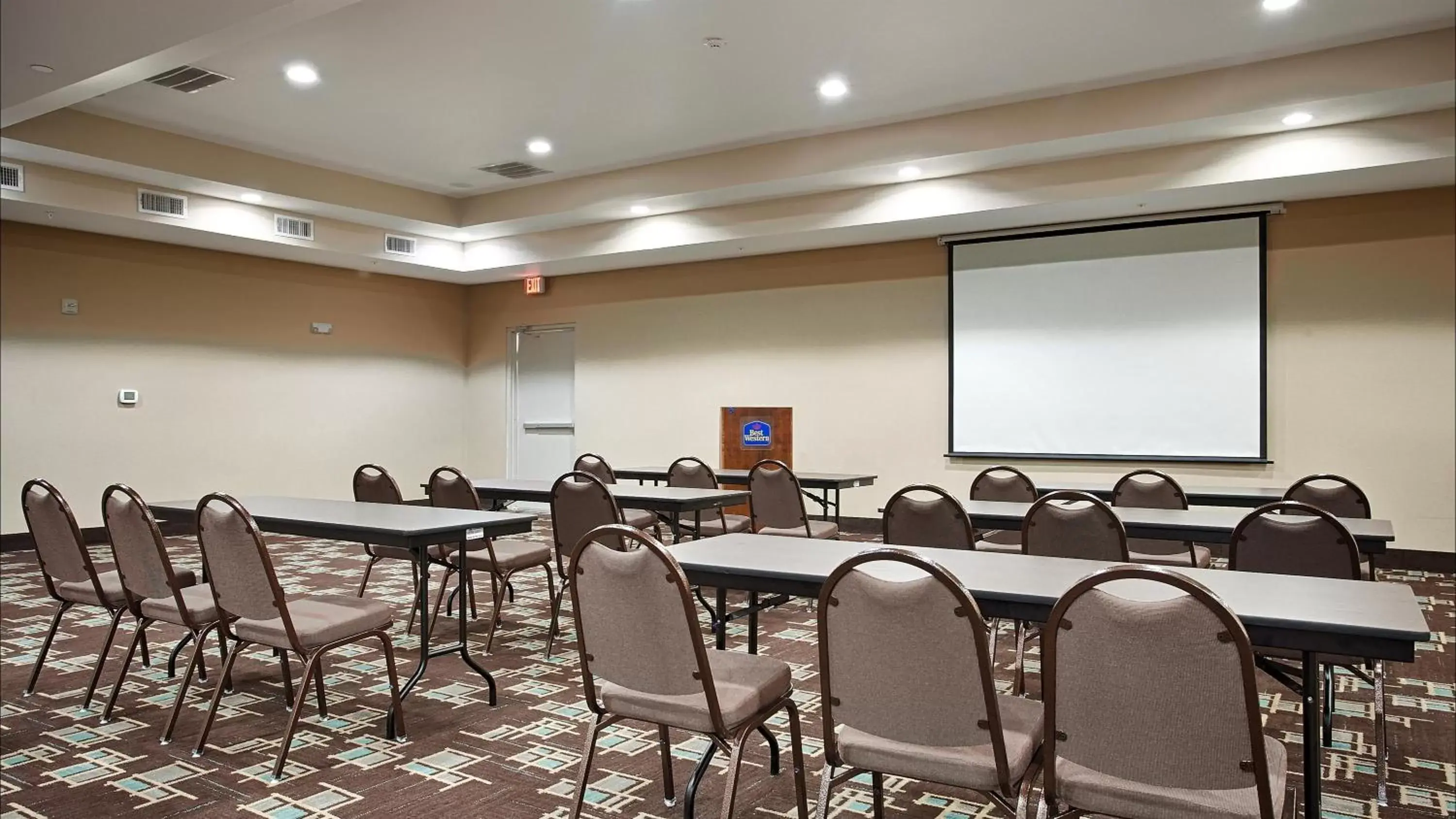 Meeting/conference room in Best Western Plus Fort Worth Forest Hill Inn & Suites