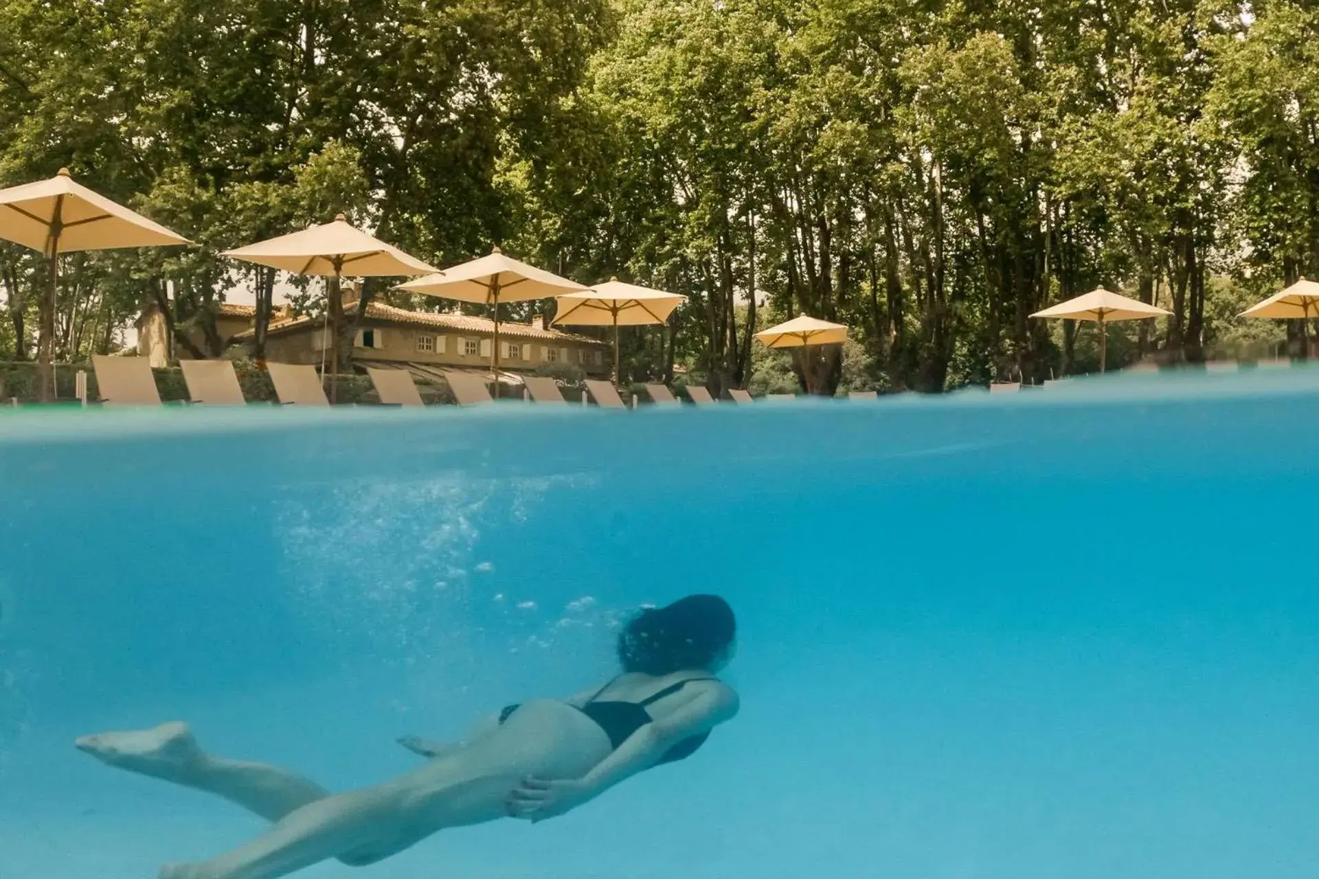Swimming Pool in Le Moulin de Vernègues Hôtel & Spa