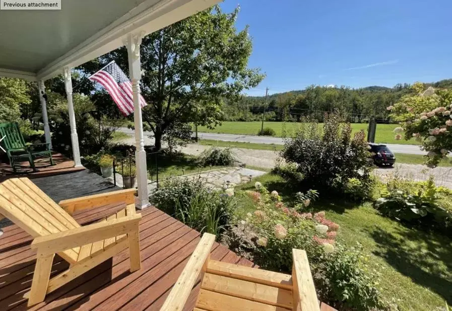 Garden view, Garden in Stone Hearth Inn and Eatery