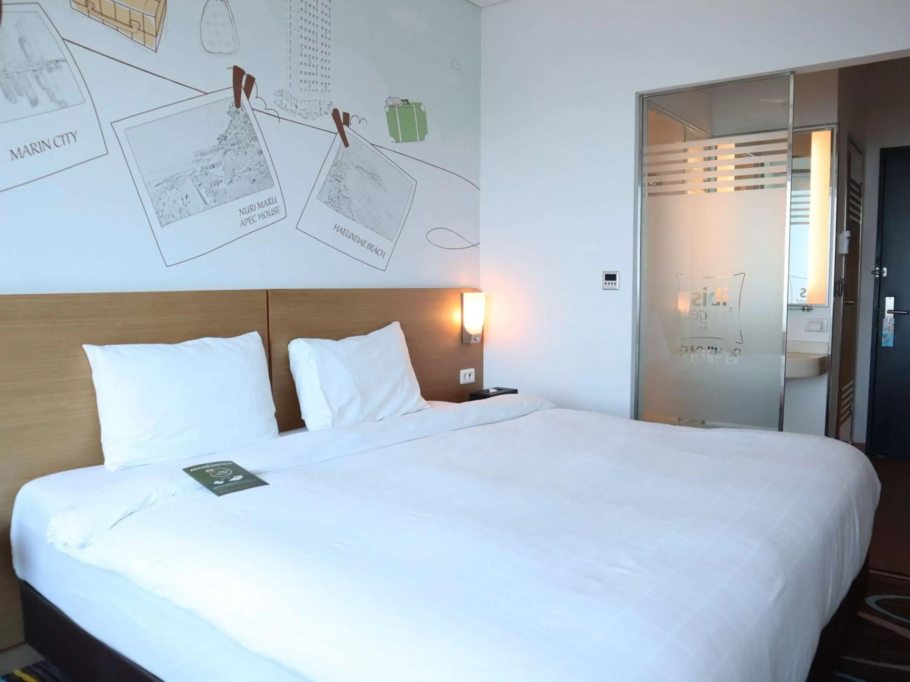 Photo of the whole room, Bed in ibis budget Ambassador Busan Haeundae