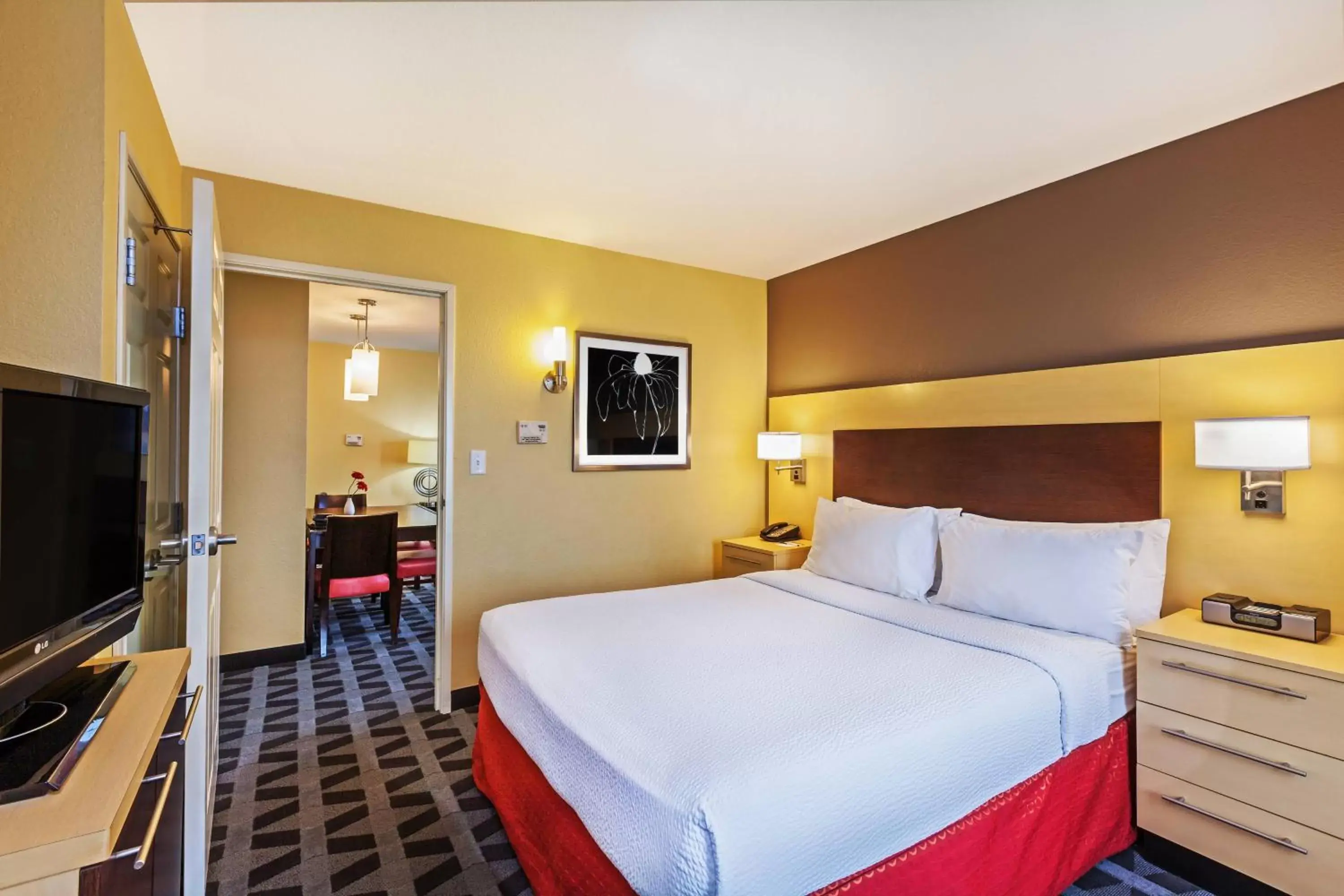 Bedroom, Bed in TownePlace Suites by Marriott Tulsa Broken Arrow