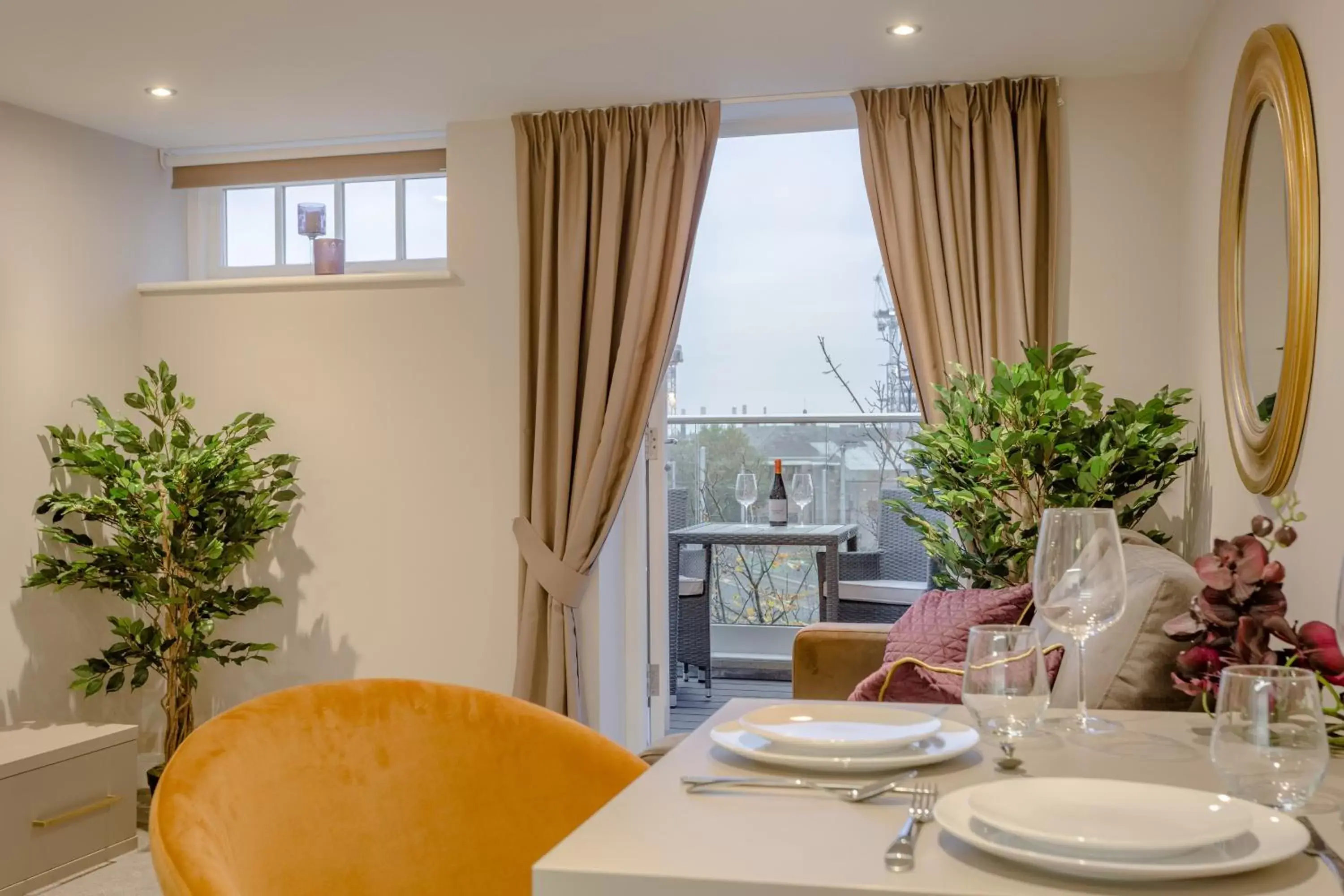 Dining area in Heritage Mews Nottingham