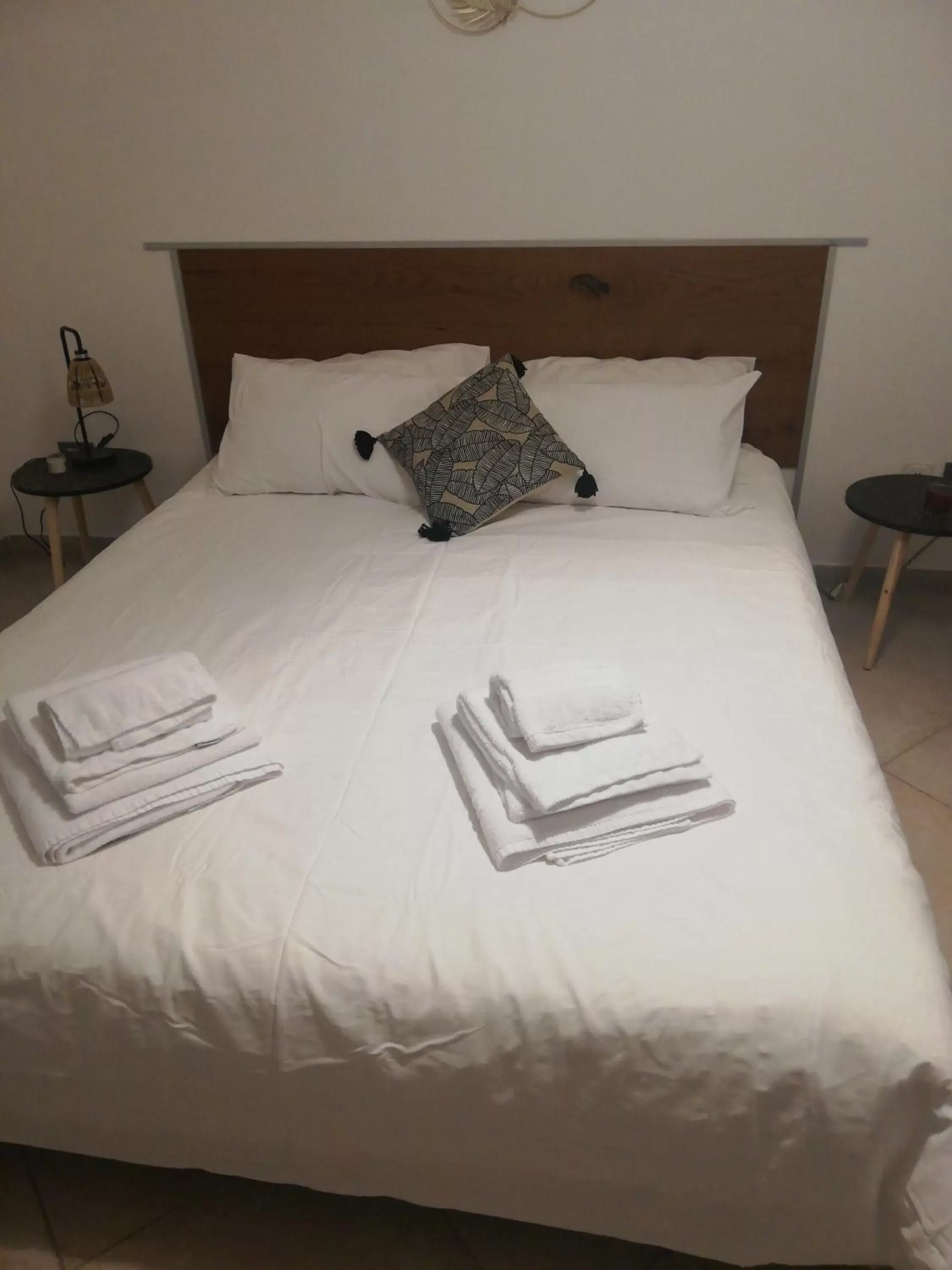Bed in 215 addaura luxury room