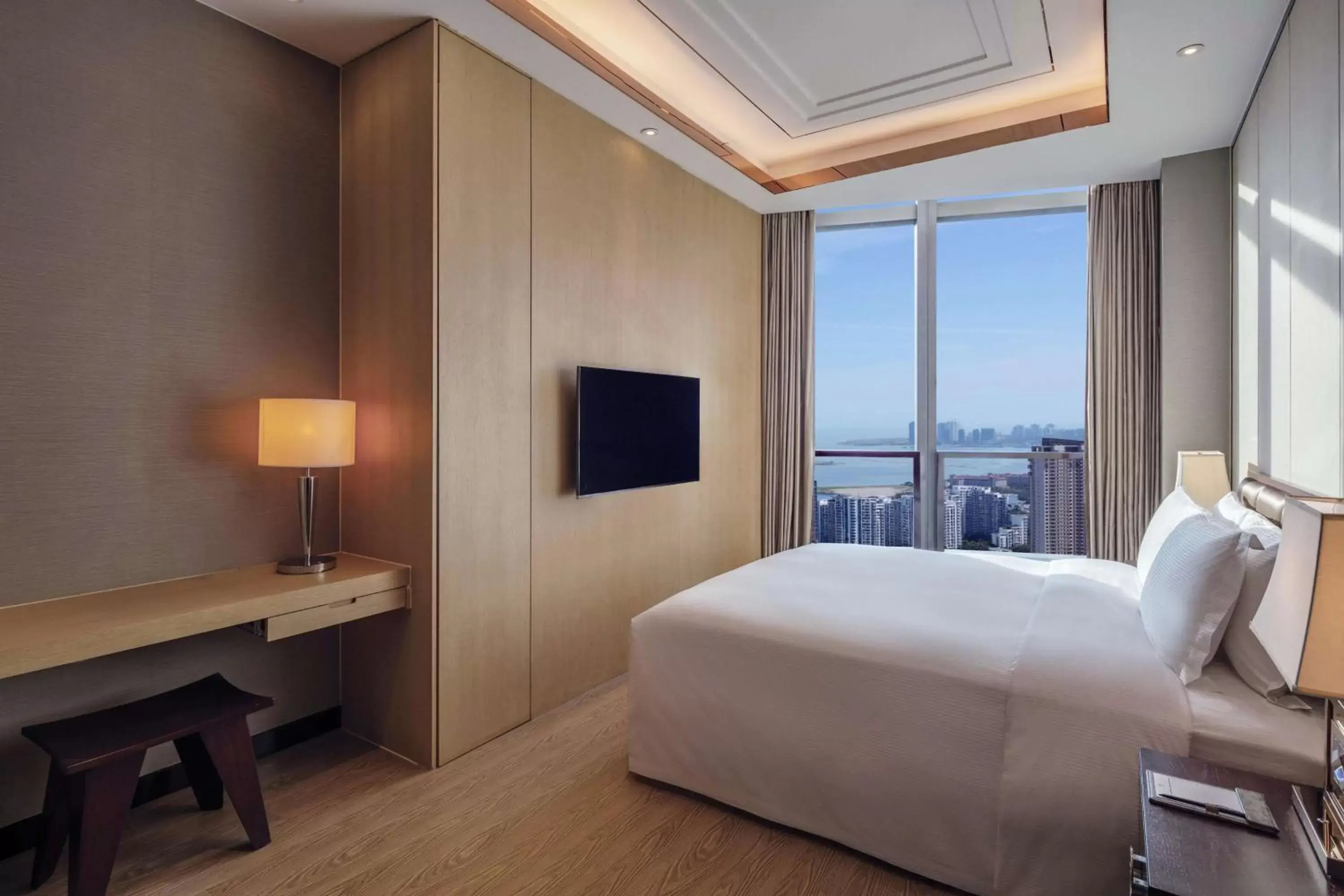 Bed in Hilton Haikou