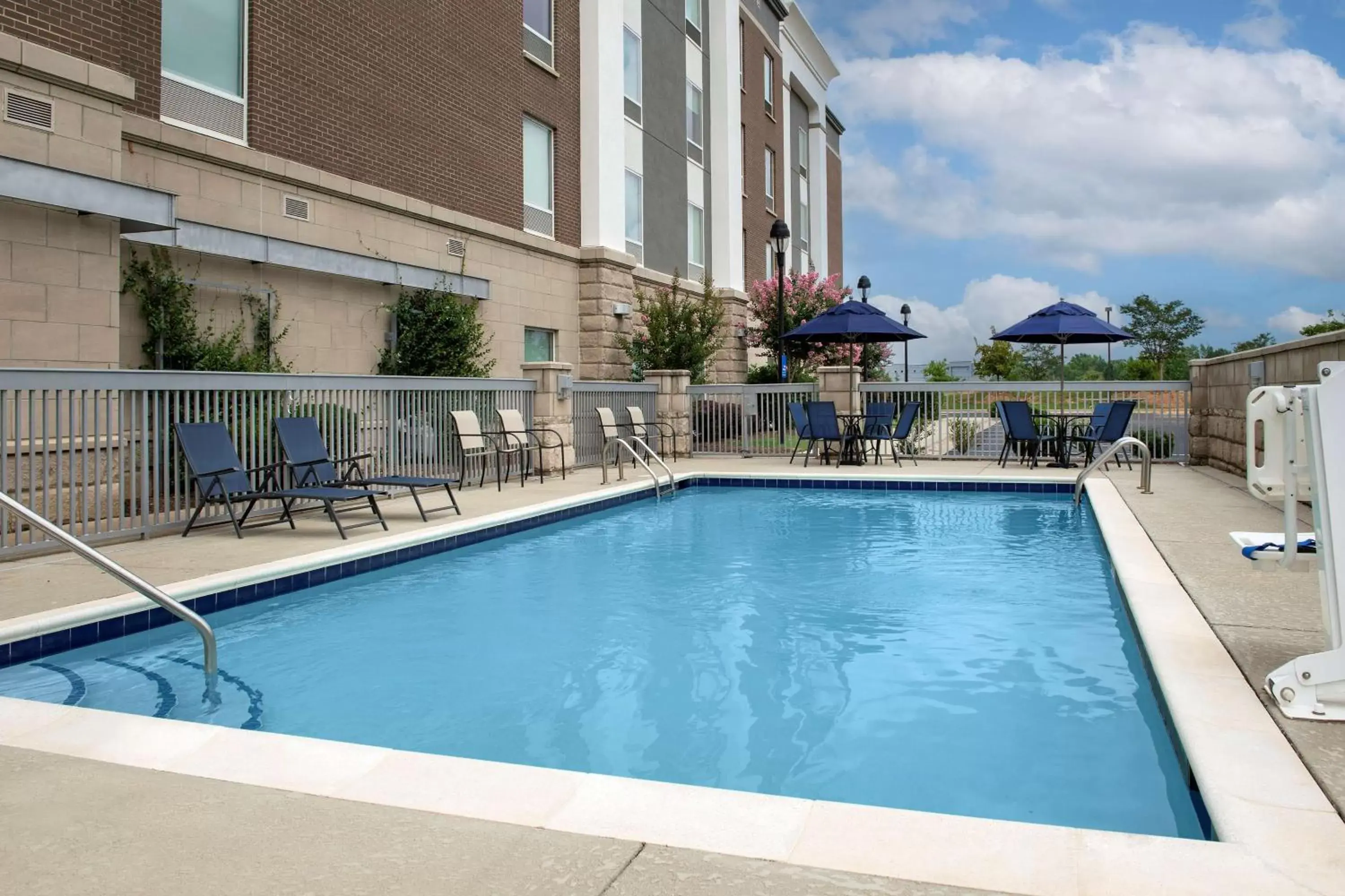 Pool view, Swimming Pool in Hampton Inn & Suites Holly Springs