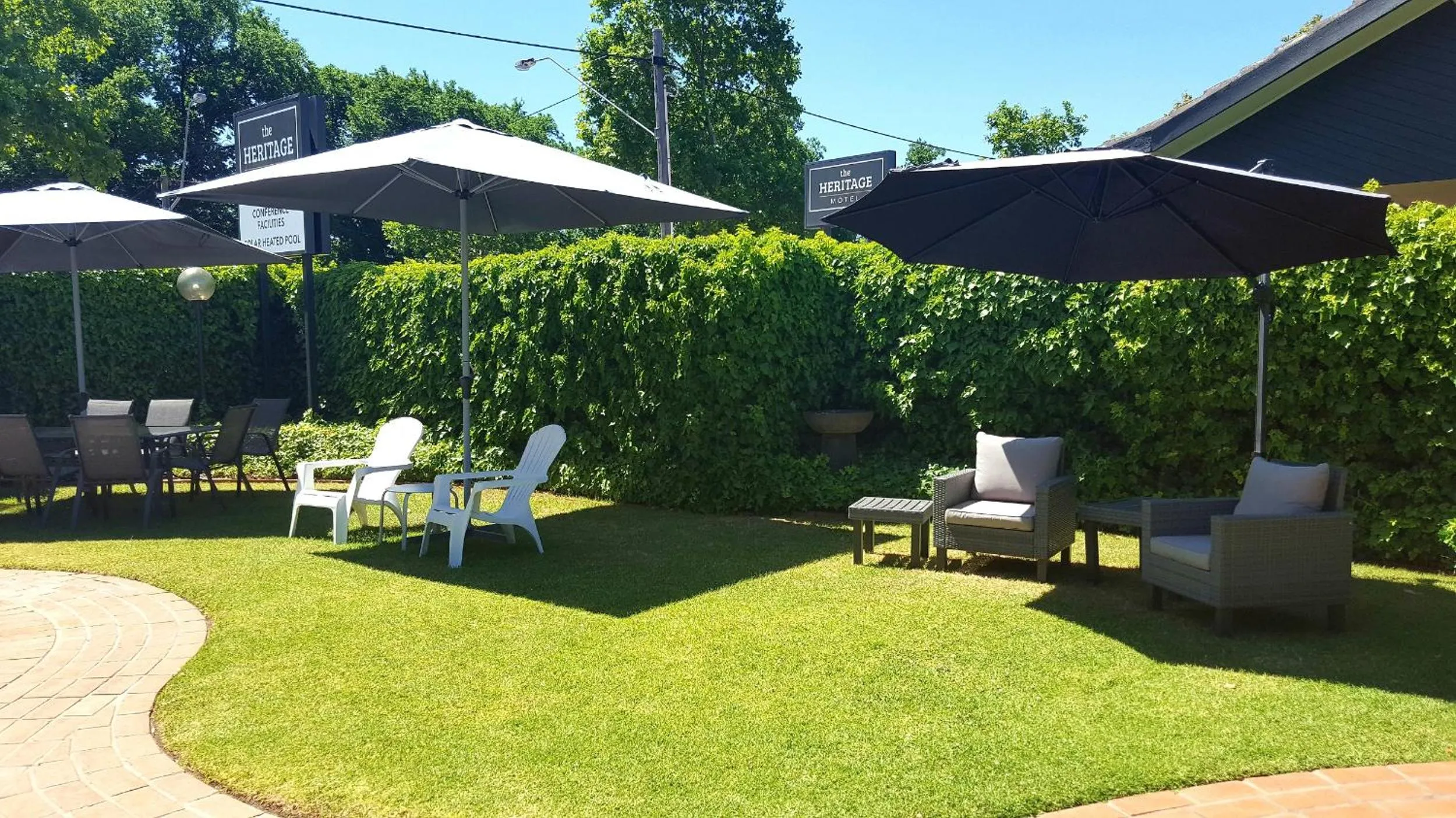 Swimming pool in The Heritage Bendigo