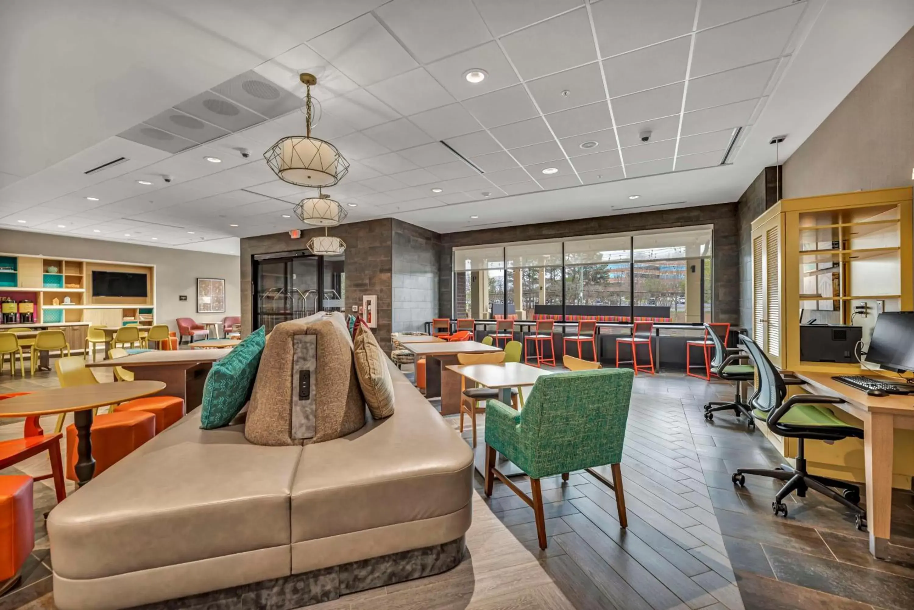 Lobby or reception in Home2 Suites By Hilton Raleigh State Arena