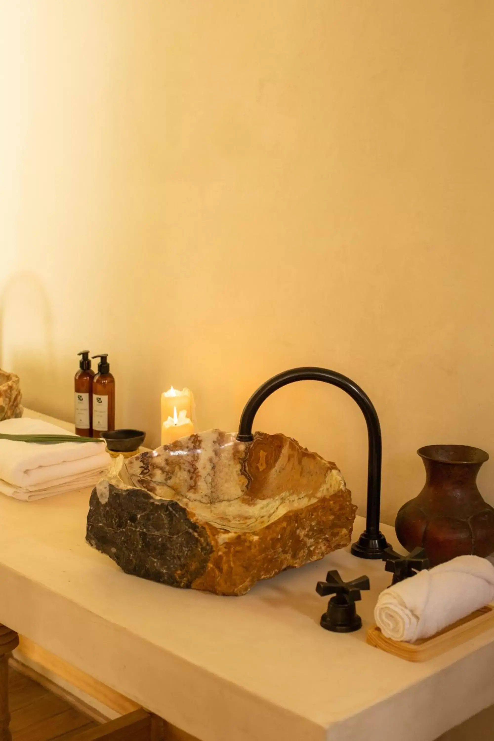 Bathroom in La Valise San Miguel de Allende