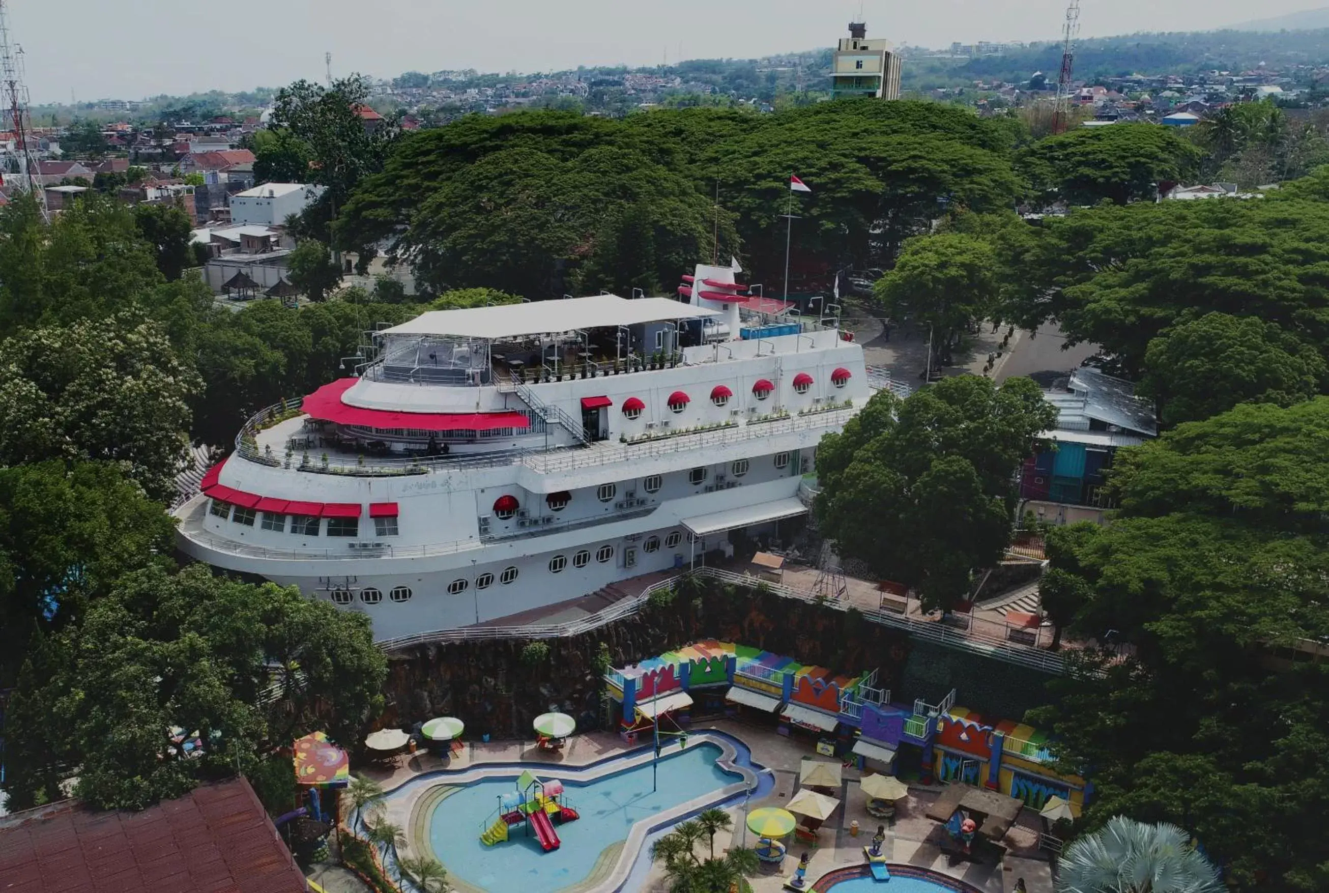 Bird's eye view, Bird's-eye View in Kapal Garden Hotel Malang