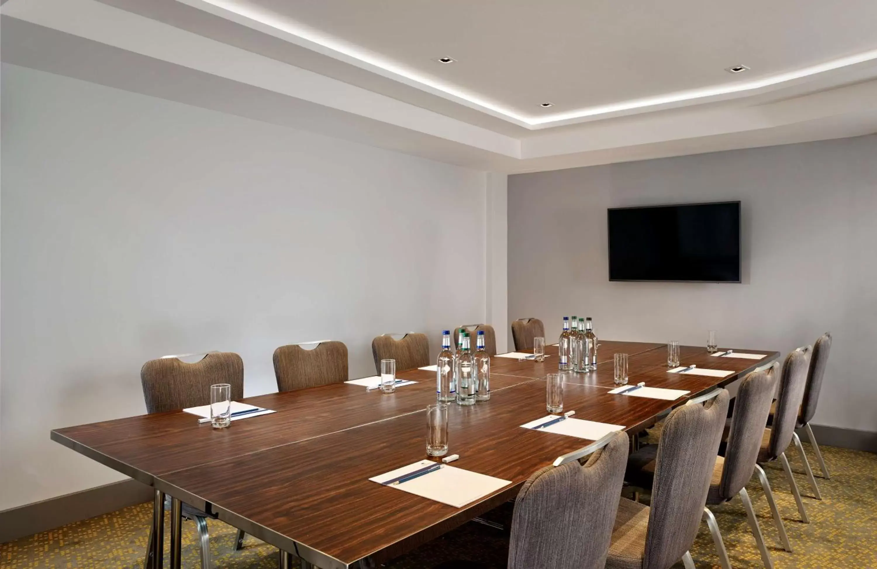 Meeting/conference room in Park Plaza Victoria London