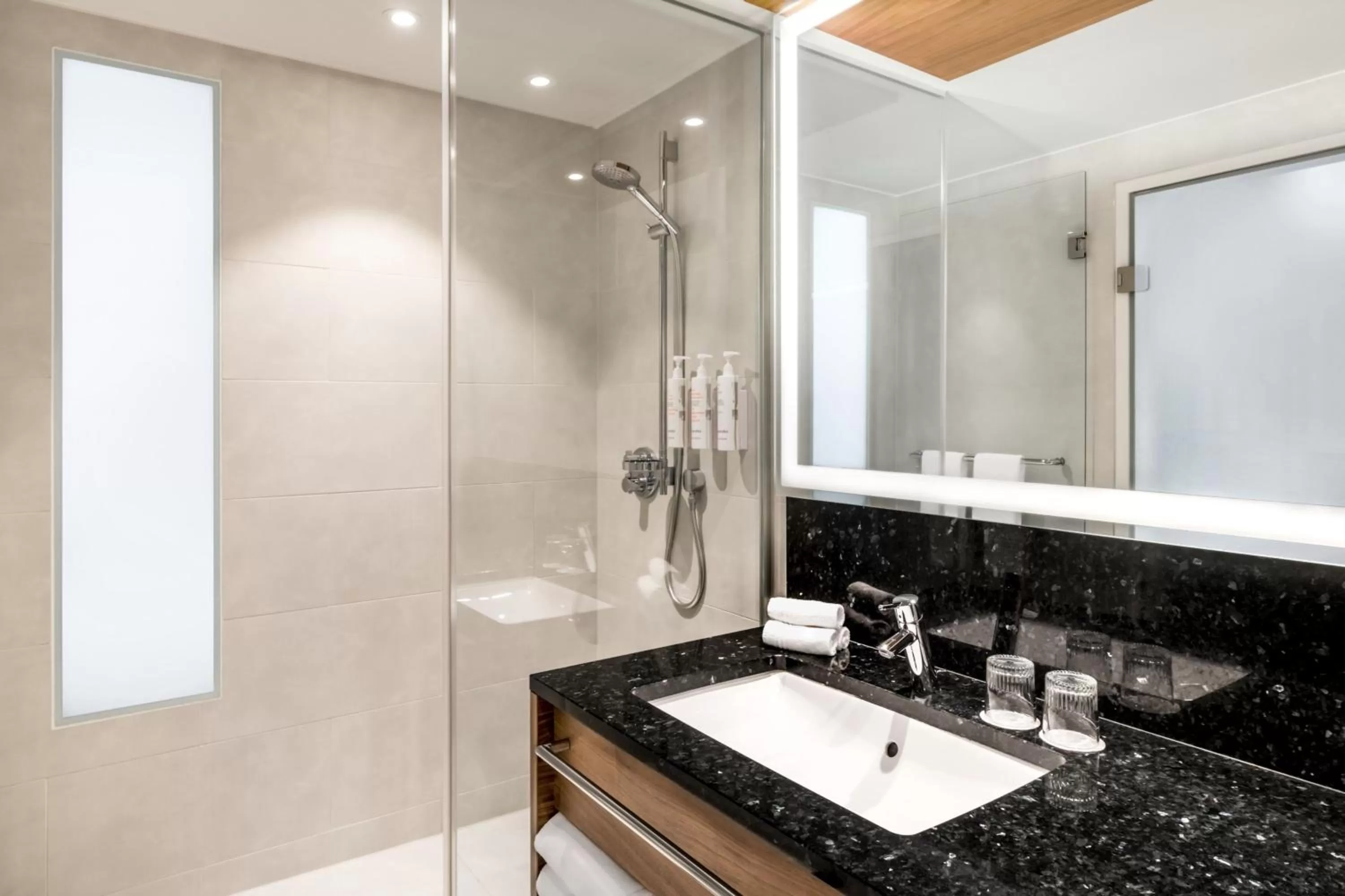 Bathroom in Vienna Marriott Hotel