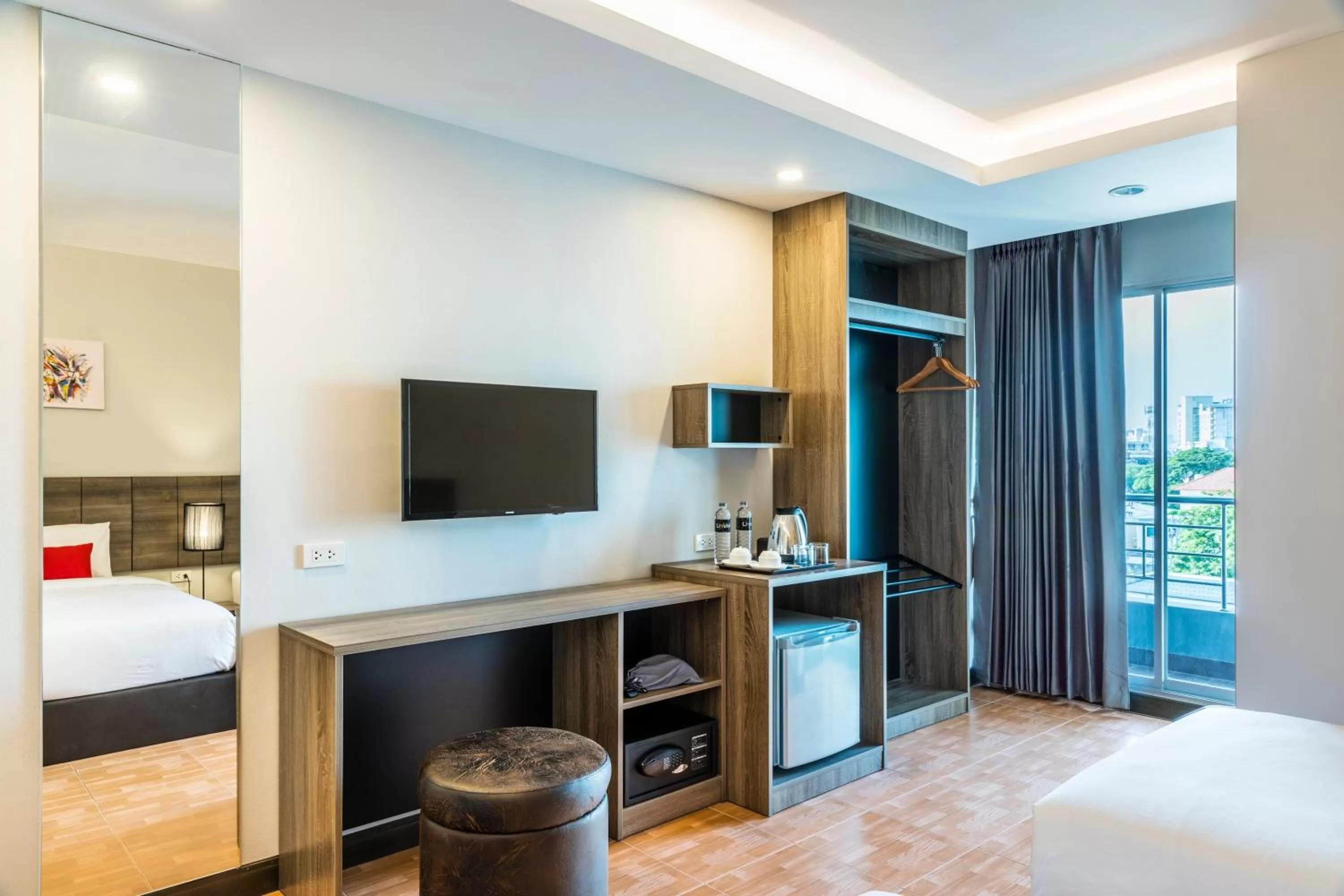 Area and facilities, Bed in Livotel Hotel Hua Mak Bangkok