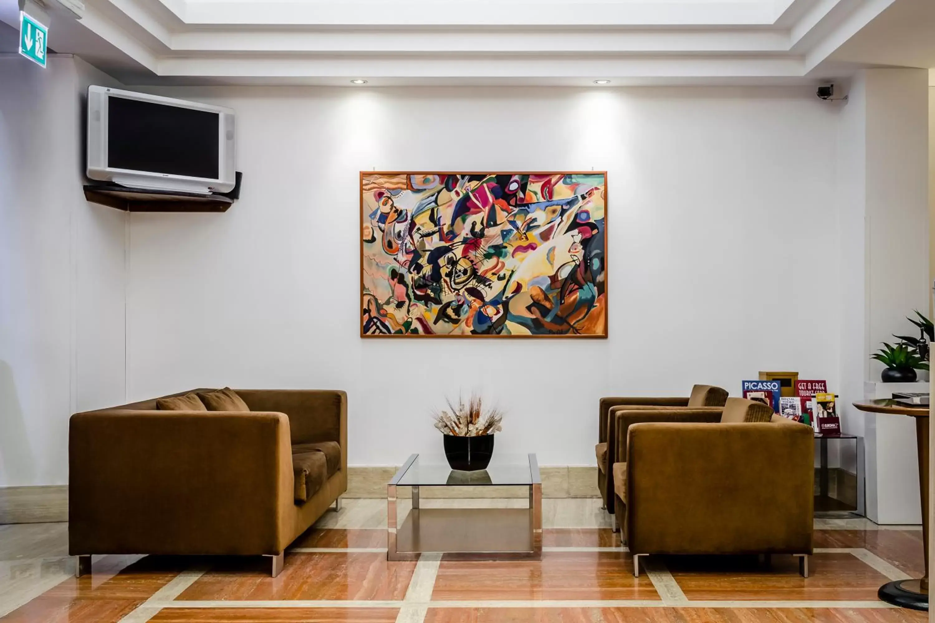 Lobby or reception in Exe Domus Aurea Lobby or reception in Exe Domus Aurea