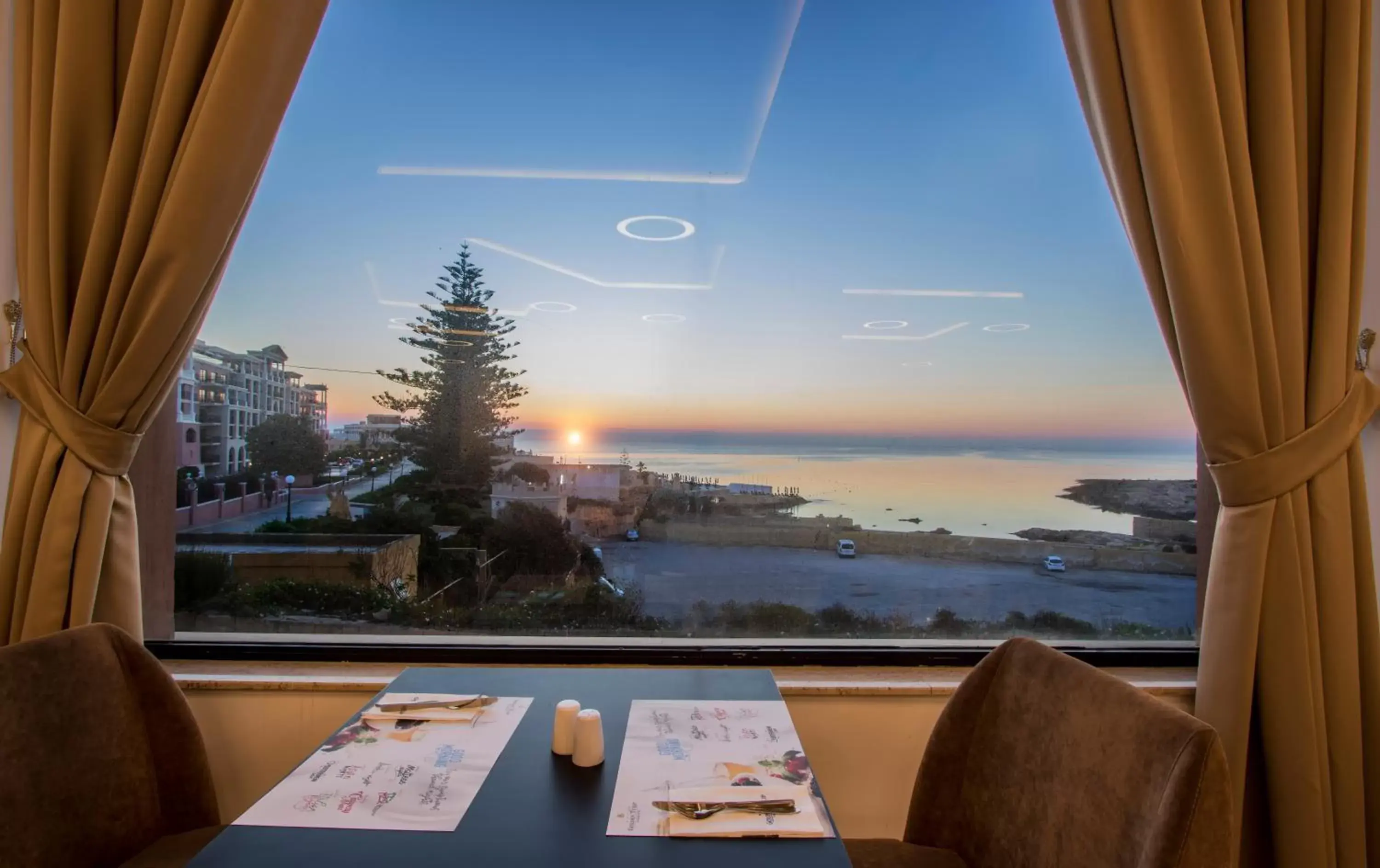 Restaurant/places to eat in Vivaldi Hotel Restaurant/places to eat in Vivaldi Hotel