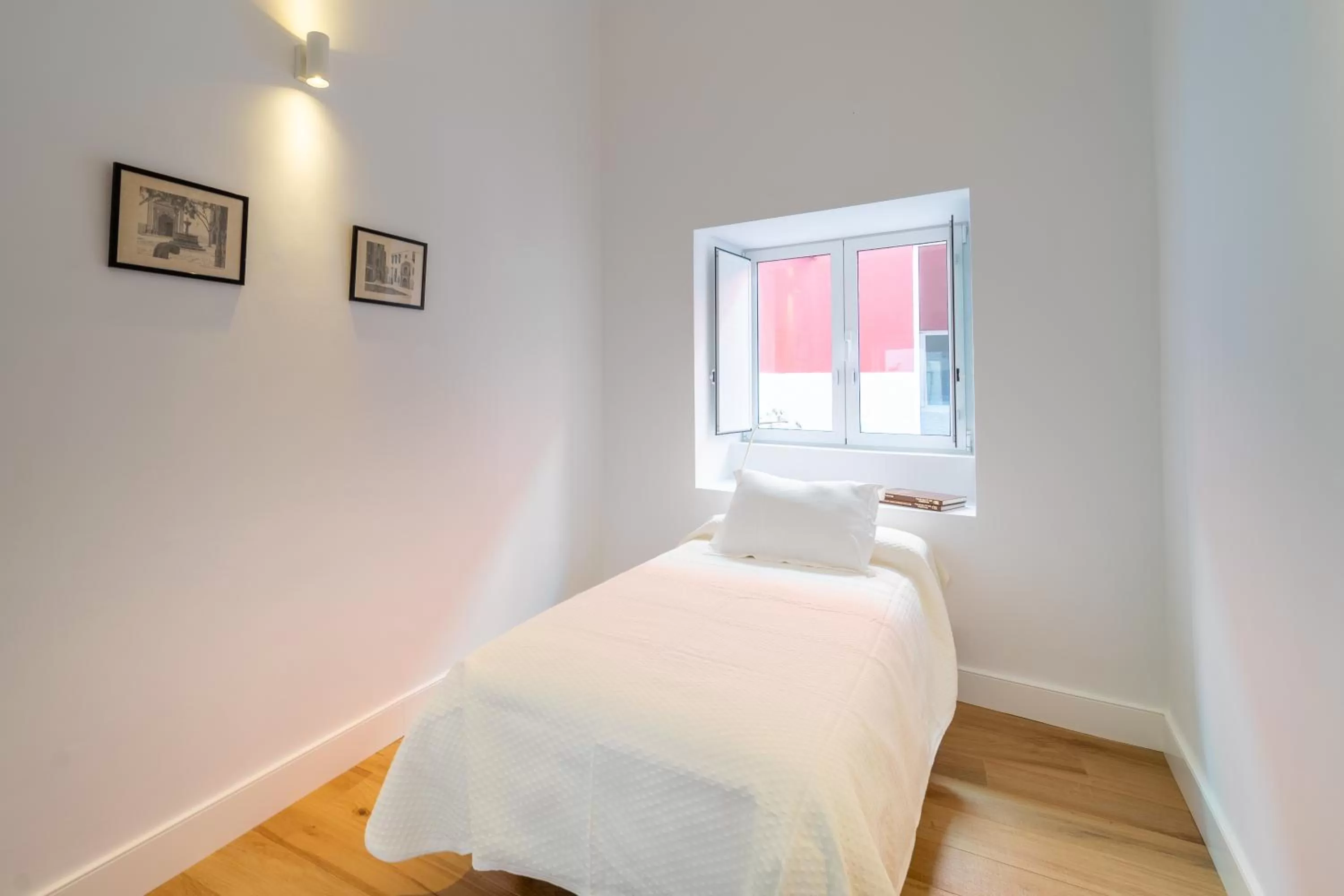 Bedroom, Bed in Albor Suites