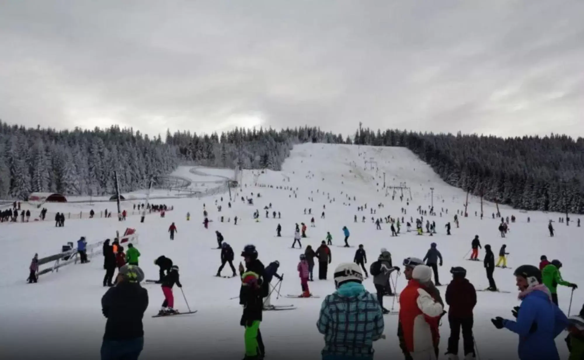 Skiing, Winter in Nashira Kurpark Hotel -100 prozent barrierefrei-