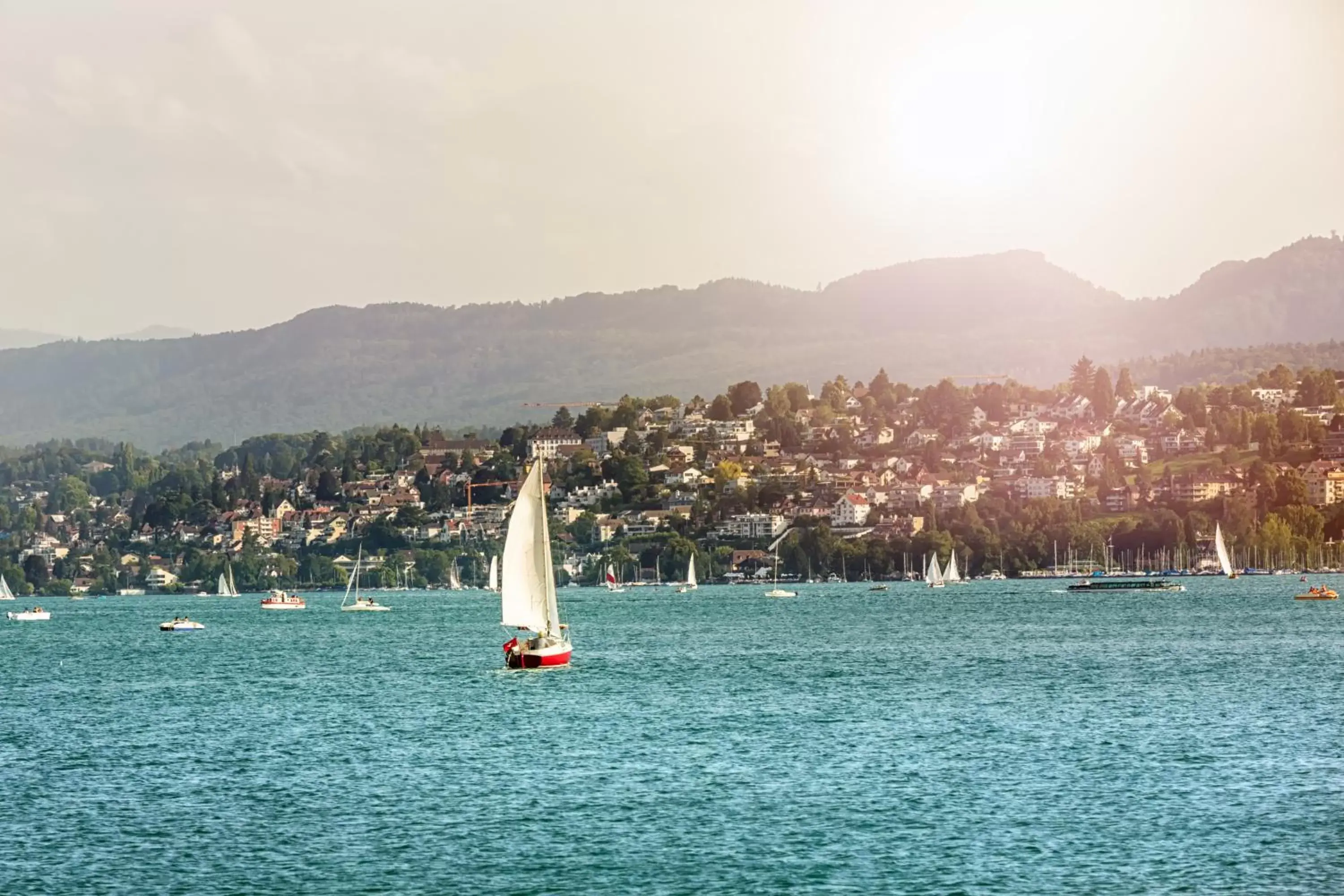 Nearby landmark, Windsurfing in aja Zürich