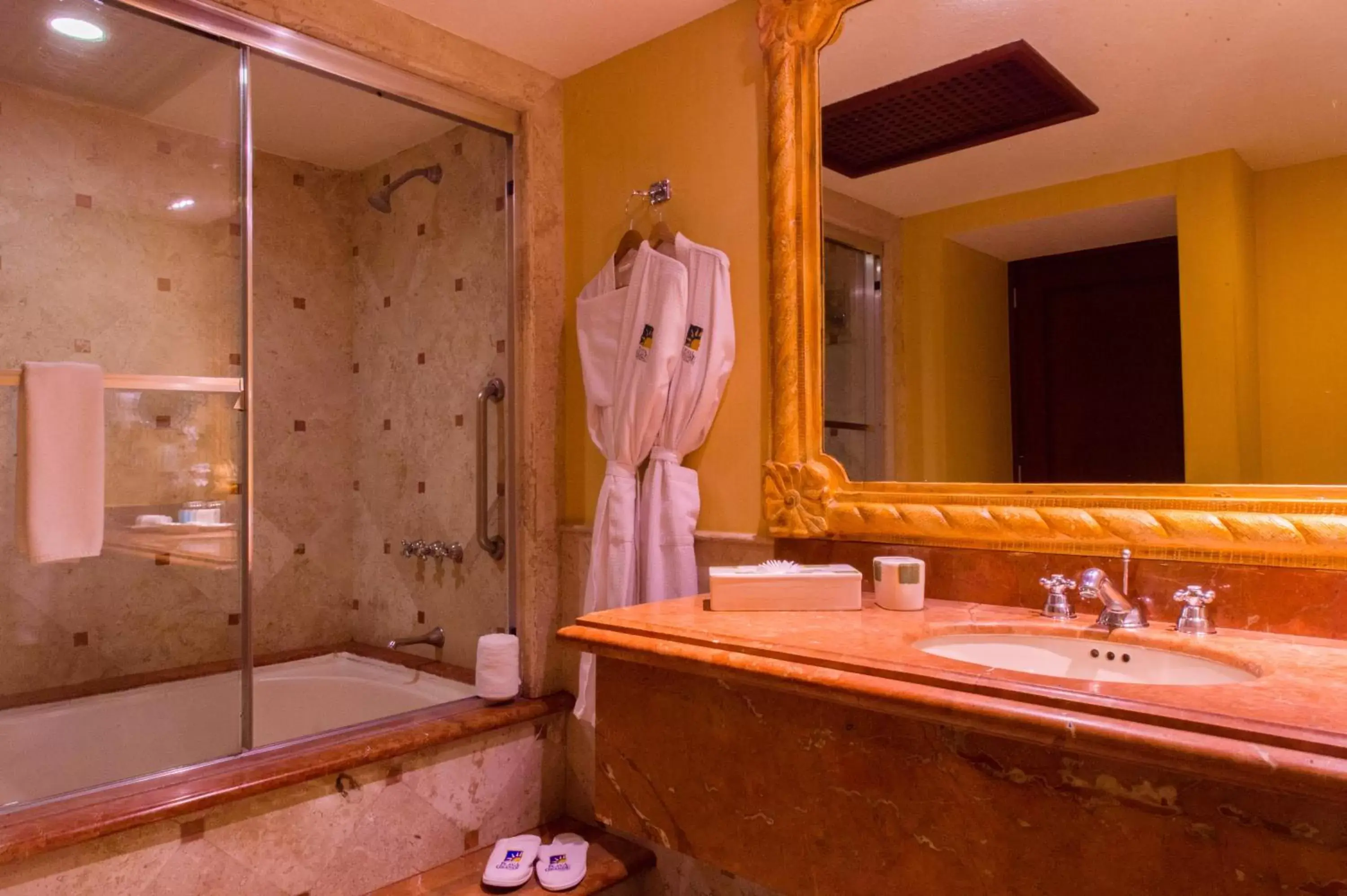 Bathroom in Playa Grande Resort