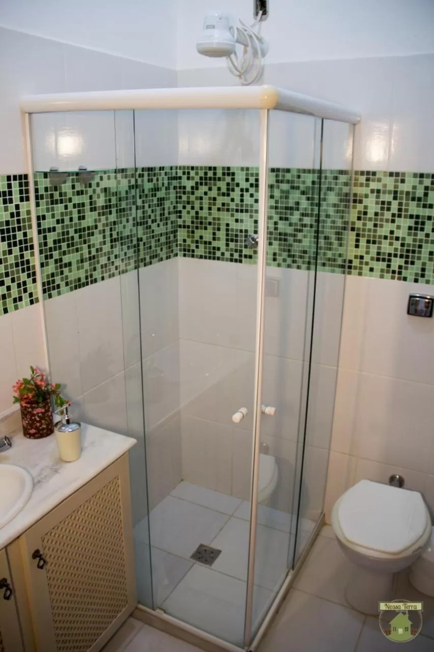 Bathroom in Pousada Nossa Terra