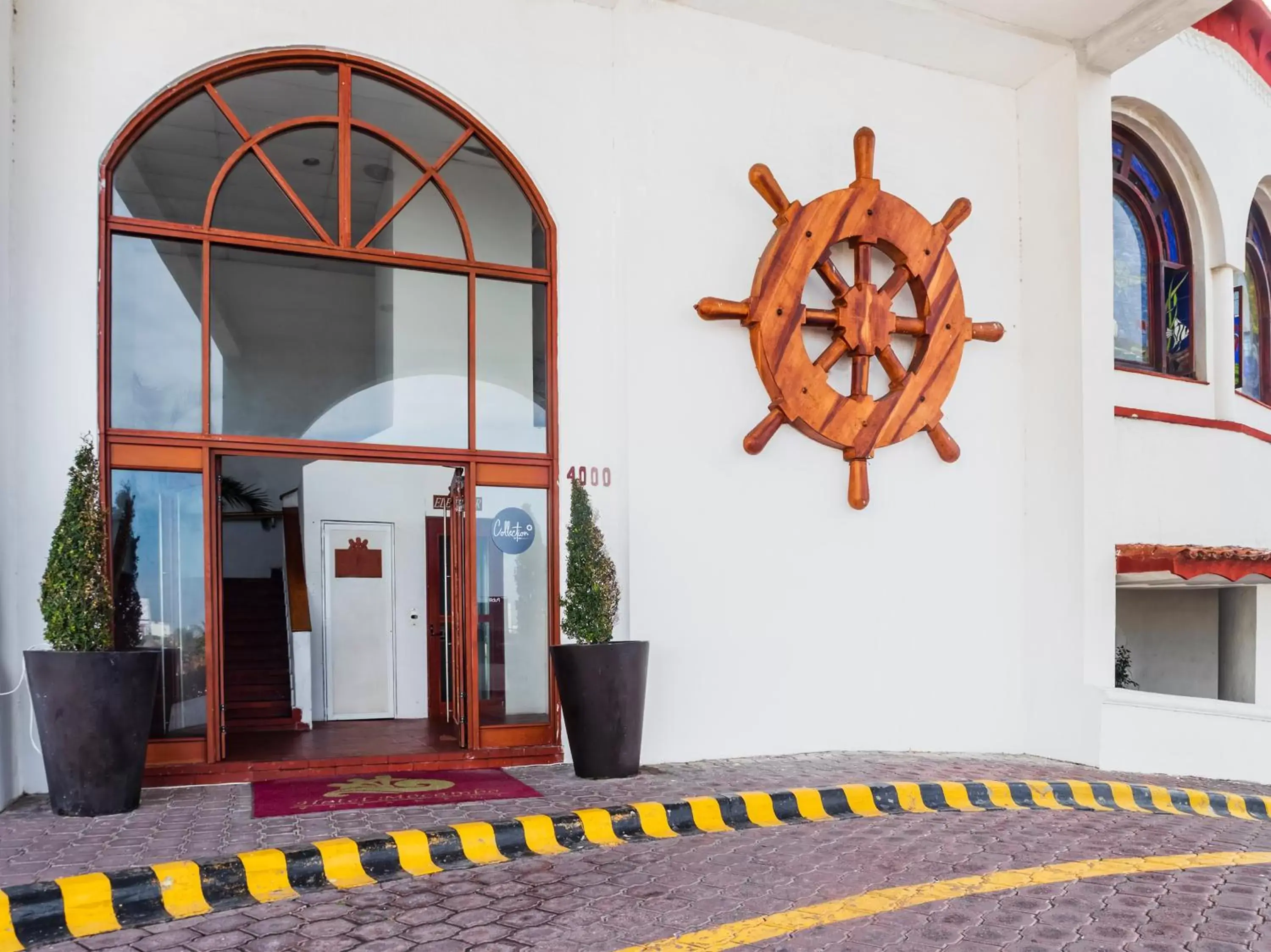 Facade/entrance in Collection O Hotel Mocambo, Boca del Río