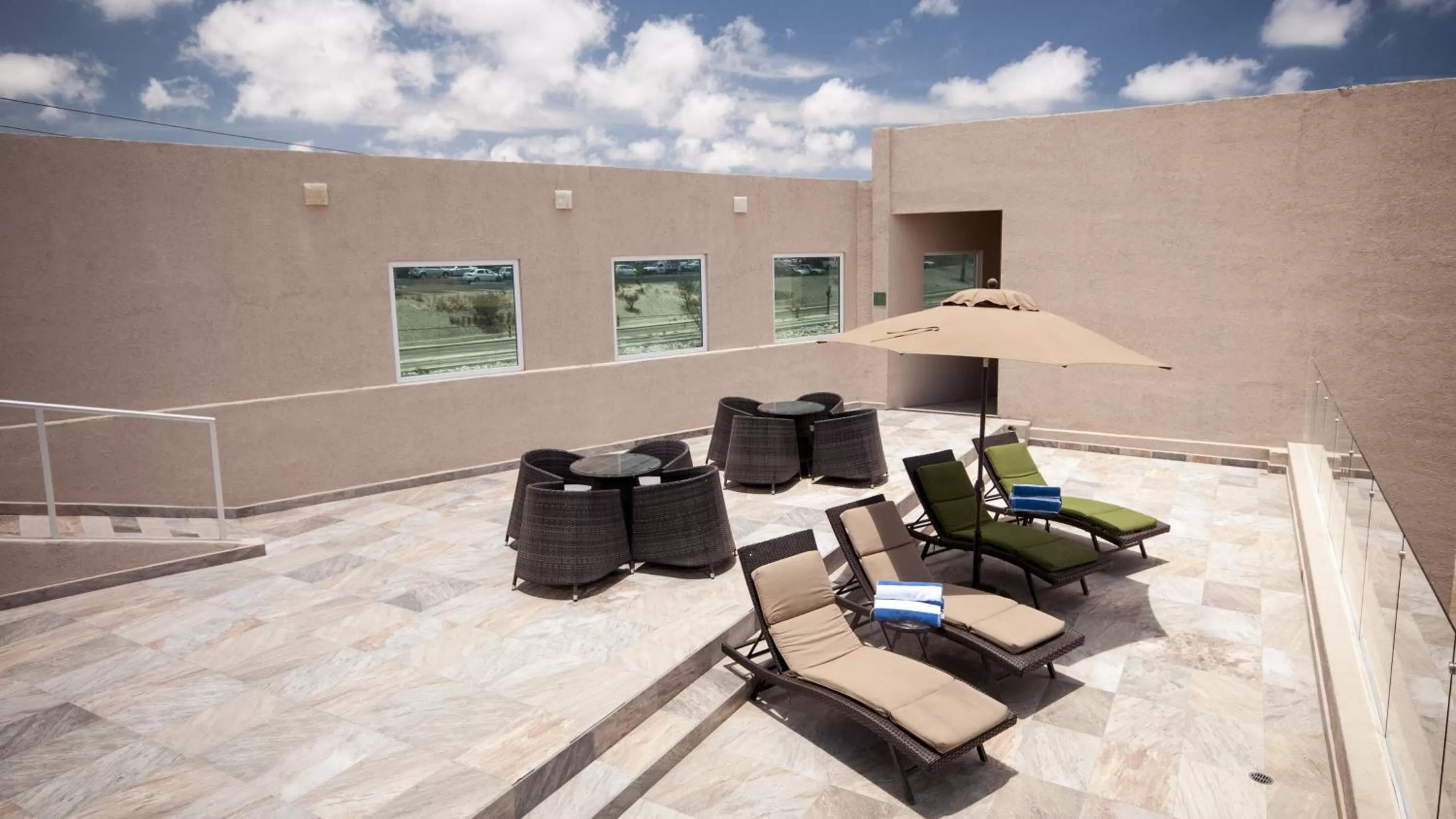 Swimming pool in Holiday Inn Express Cabo San Lucas by IHG